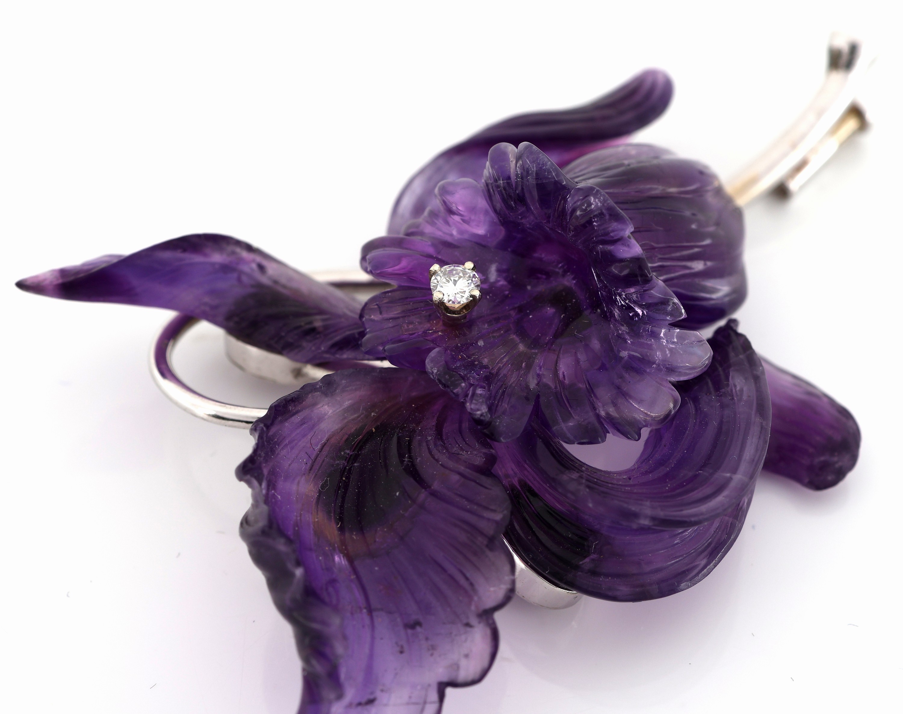 Detail b: 18 kt Gold Amethyst-Brillant-Brosche, WG 750/000, Einzelanfertigung eines renommierten Idar-Obersteiner Goldschmieds, Amethyst geschnitten und ...