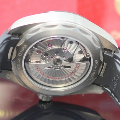 26986110f - OMEGA Seamaster Aqua Terra Herrenarmbanduhr Referenz 220.92.43.22.99.001, Automatik, ...
