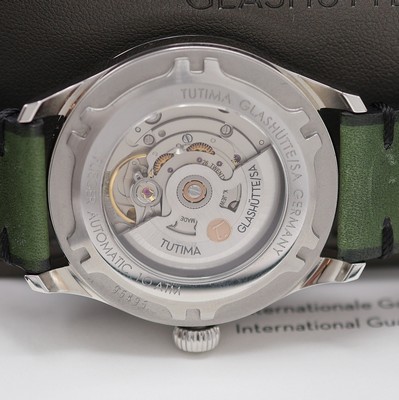 26986730e - TUTIMA Grand Flieger Herrenarmbanduhr in Stahl Referenz 6105-29, Automatik, beids. ...