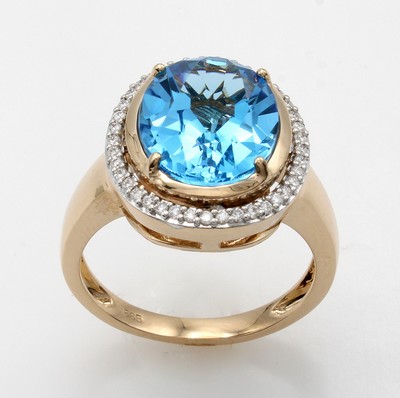 26986849a - Ring mit Blautopas und Brillanten, RoséG 585/000, ovaler Blautopas v. intensiver Farbe ...