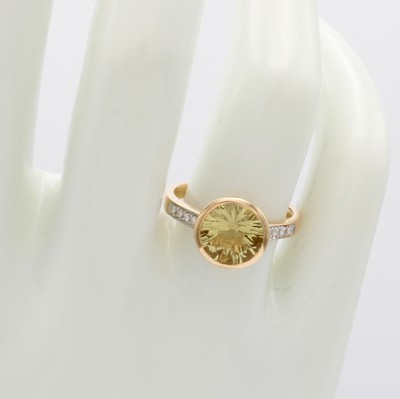 26986851b - Ring mit Lemoncitrin und Brillanten, RoséG 585/000, Lemoncitrin (beh.) im Sunlight-Cut ...