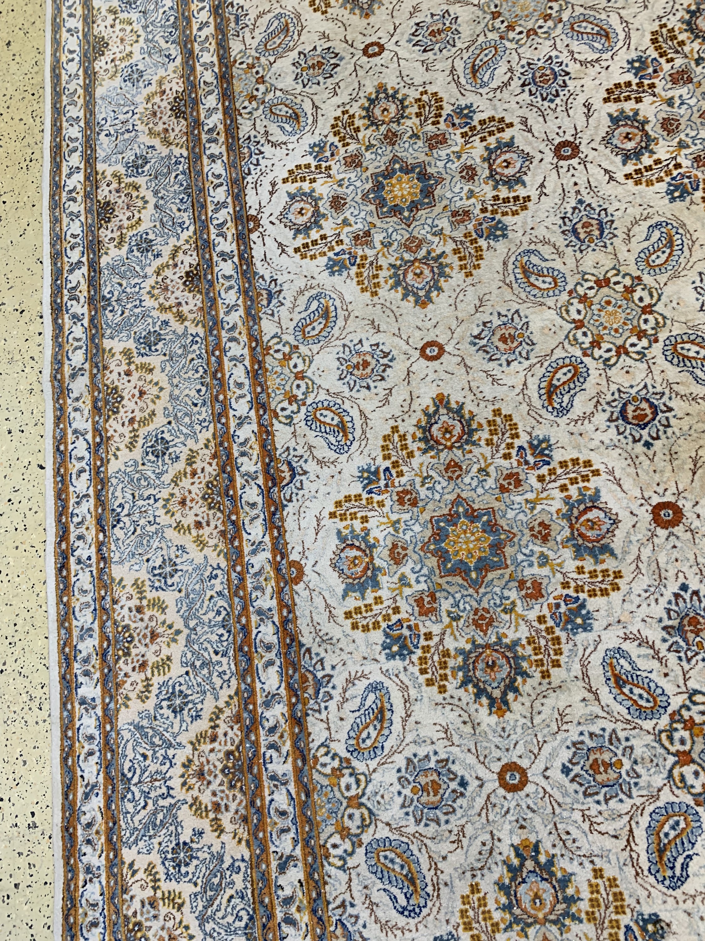 Detail d: Keschan, Persien, Mitte 20.Jhd, Wolle auf Baumwolle, ca. 443 x 304 cm, Reinigungsbedürftig, EHZ: 2-3