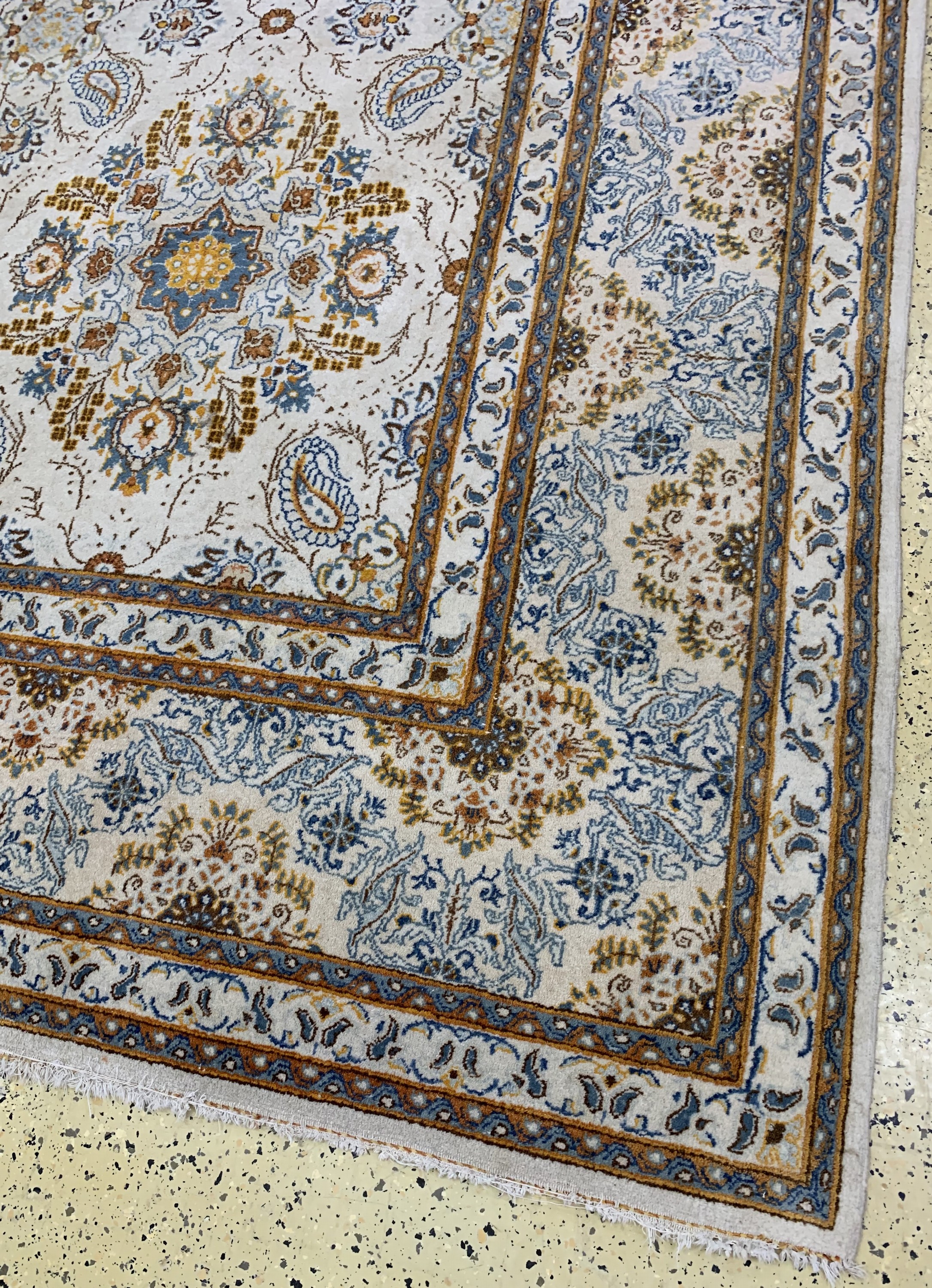Detail f: Keschan, Persien, Mitte 20.Jhd, Wolle auf Baumwolle, ca. 443 x 304 cm, Reinigungsbedürftig, EHZ: 2-3