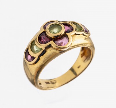 18 kt Gold Turmalin-Ring,  GG 750/000, abstrakt florale Gestaltung, Turmaline zus. ca. 2.20 ct, RW 54, ca. 7.6 g