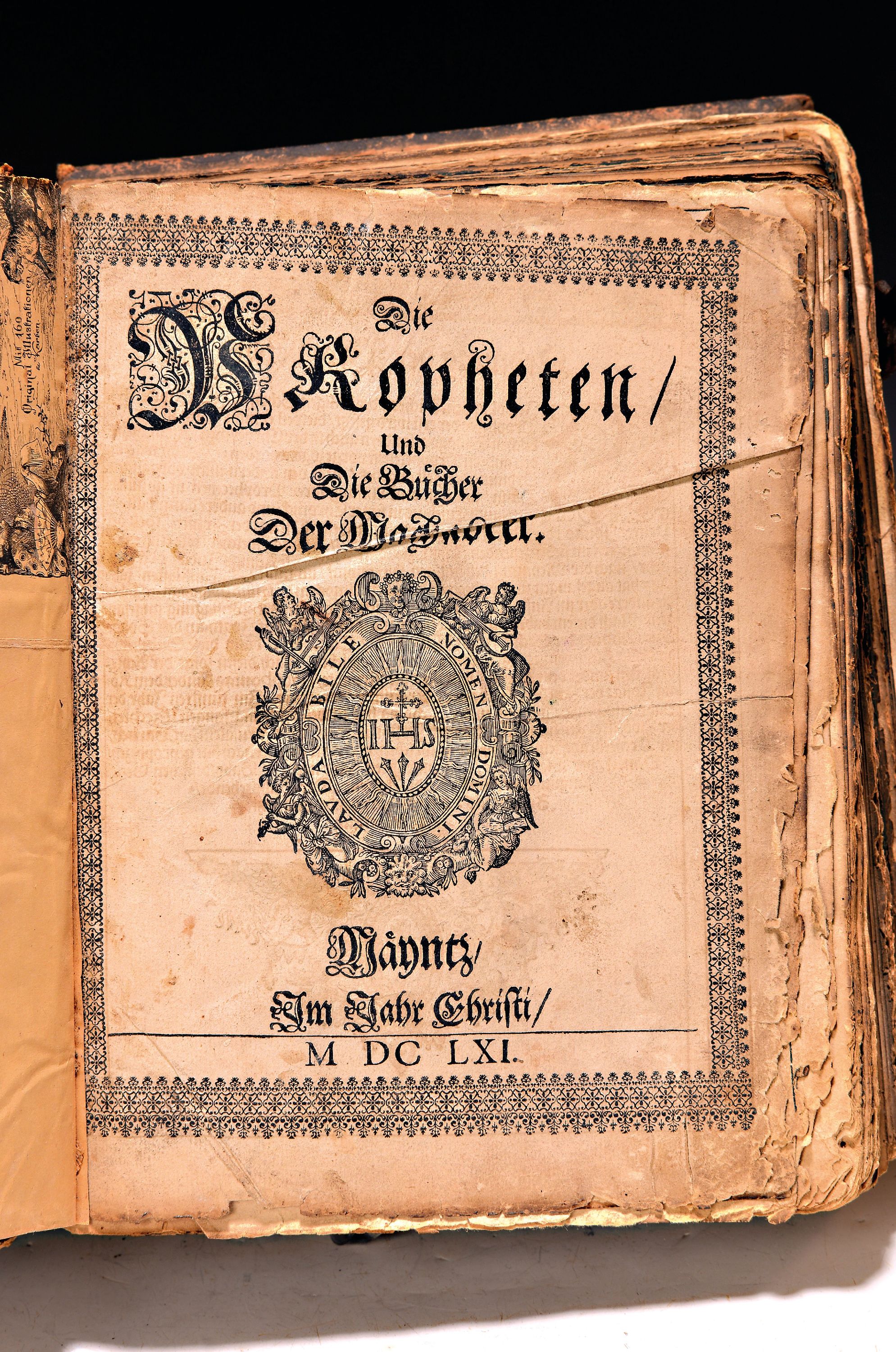 Image 26987018 - Fragment: Biblia Germanica, Mainz 1661, Lex .8°, 55 Textholzschnitte, 8 ganzseitig ...