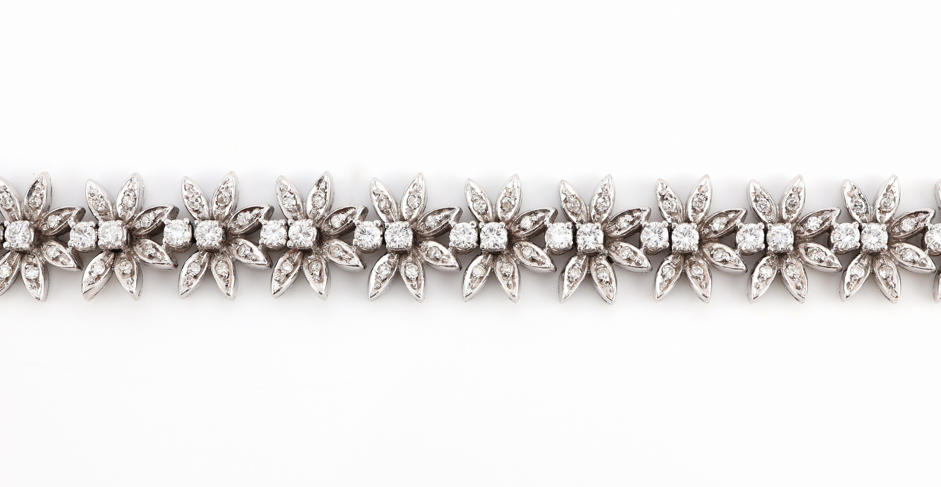 Detail a: 18 kt Gold Diamant-Armband, WG 750/000 gepr., 40 Brillanten und 120 8/8-Diamanten zus. ca. 2.60 ct Weiß/vs-si, L. ca. 18 cm, Kastenschloss mit ...