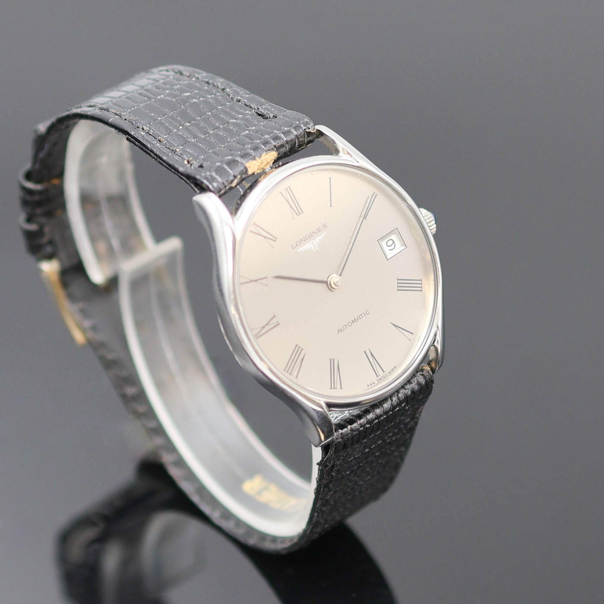 Detail b: LONGINES elegante Armbanduhr in Stahl Referenz 4184, Schweiz um 1980, Automatik, 2-tlg. Geh., Boden aufgedr., stahl-graues Zifferbl., feine röm. ...