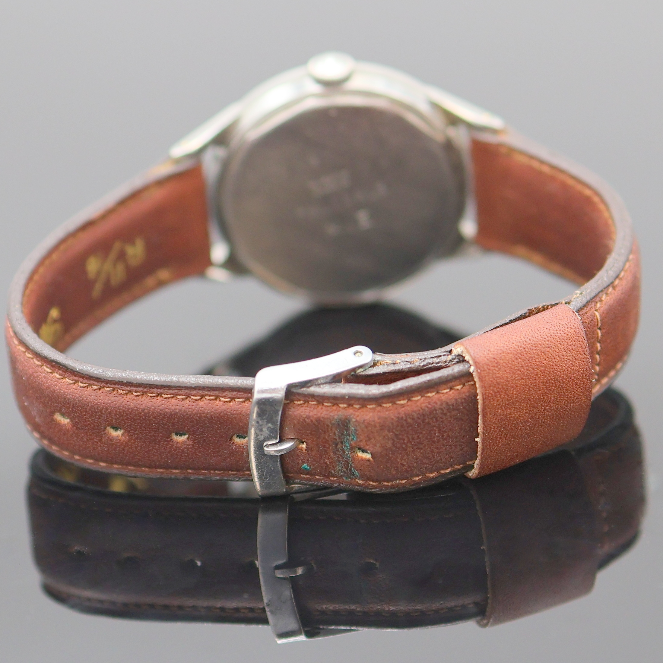 Detail c: MOVADO Sport Herrenarmbanduhr in Stahl Referenz 18126, Schweiz um 1950, Handaufzug, verschr. F. BORGEL Geh., orig. Krone, silb. Zifferbl. m. arab. ...