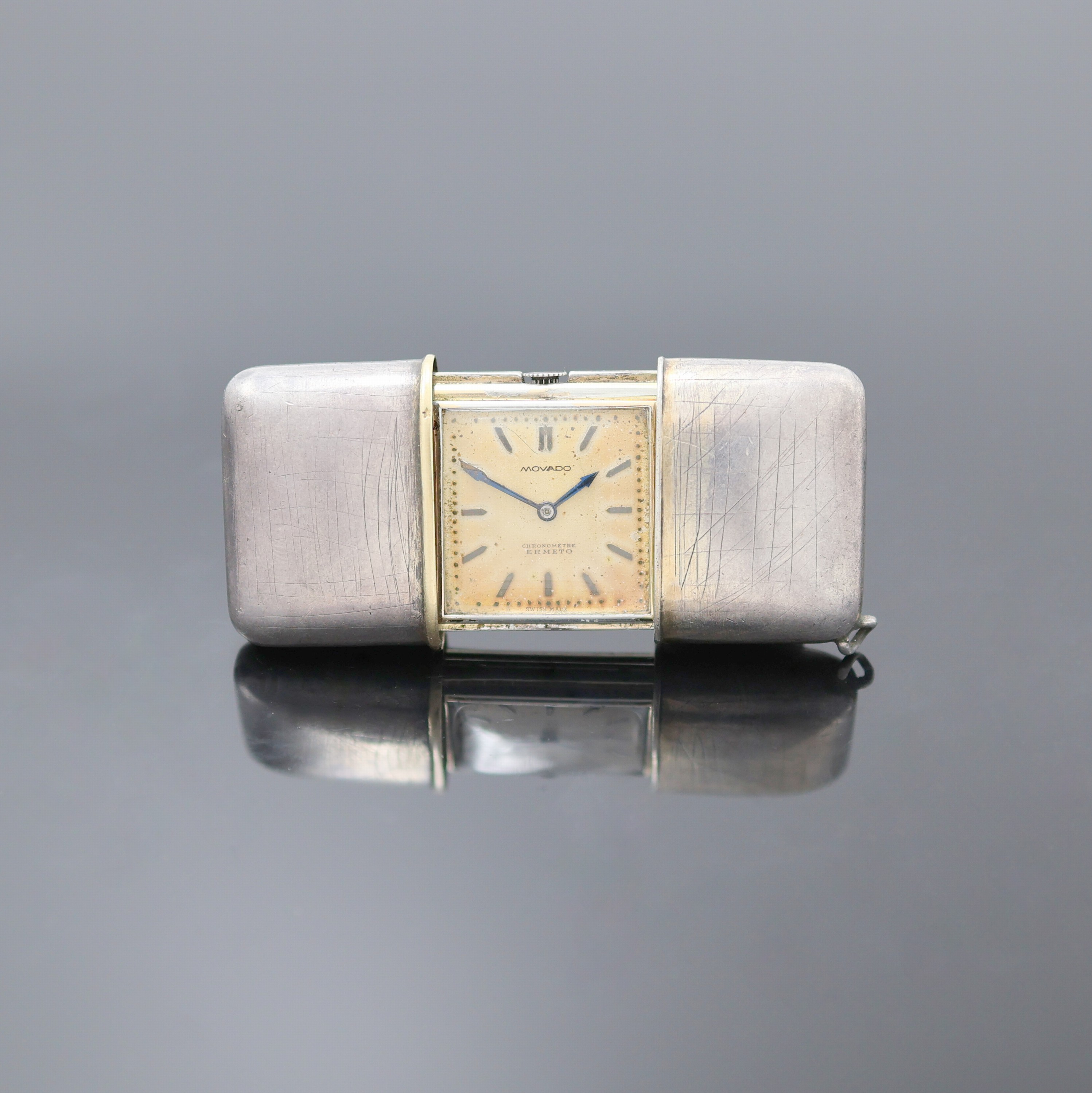 Image 26987074 - MOVADO ERMETO Reiseuhr in Silber, Schweiz um 1938, Aufzug durch öffnen und schließen ...