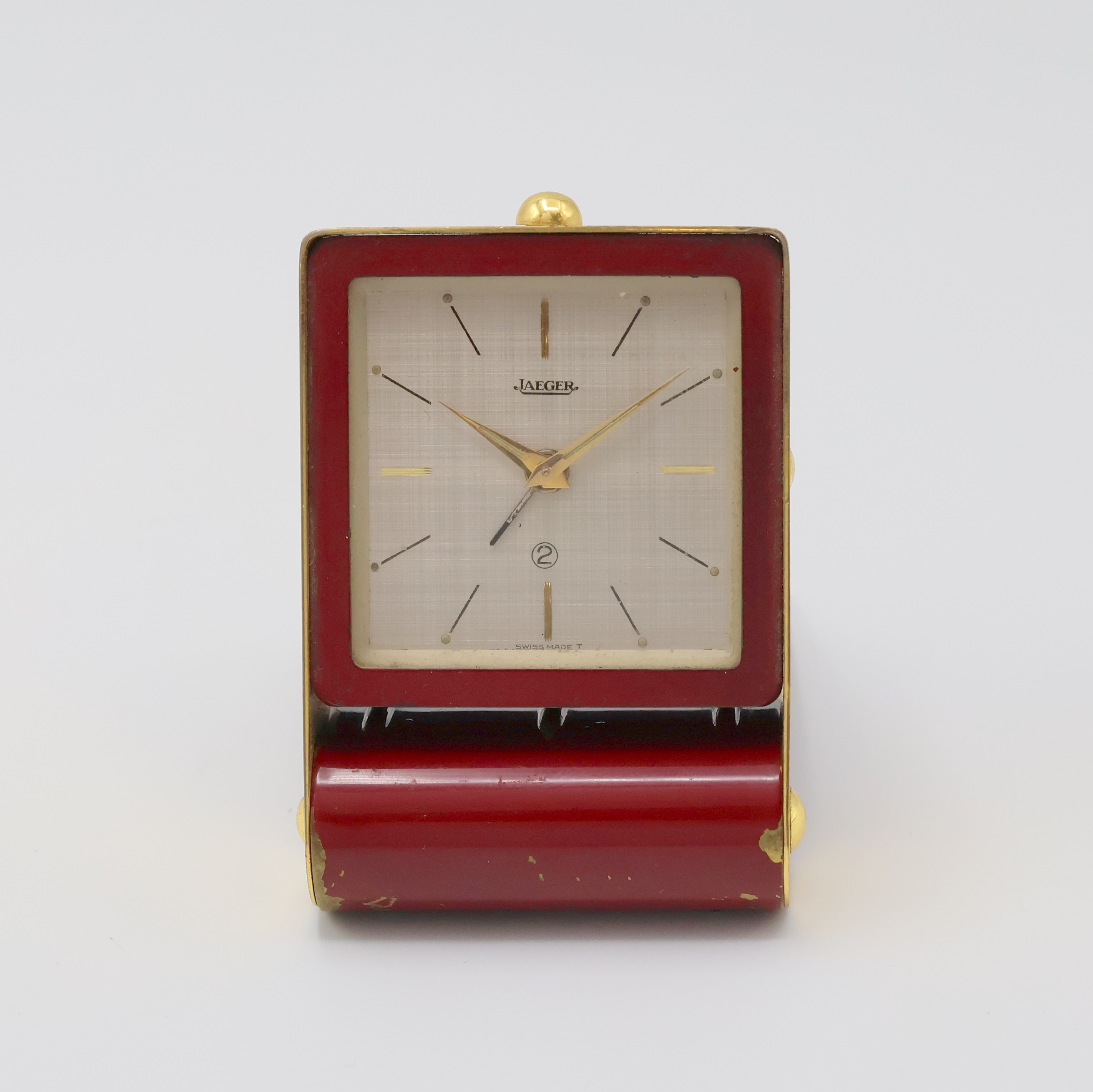 Image 26987081 - JAEGER 2-Tage Reisewecker, Schweiz um 1960, rot lack. Messinggeh. ber., z. T. verg., ...