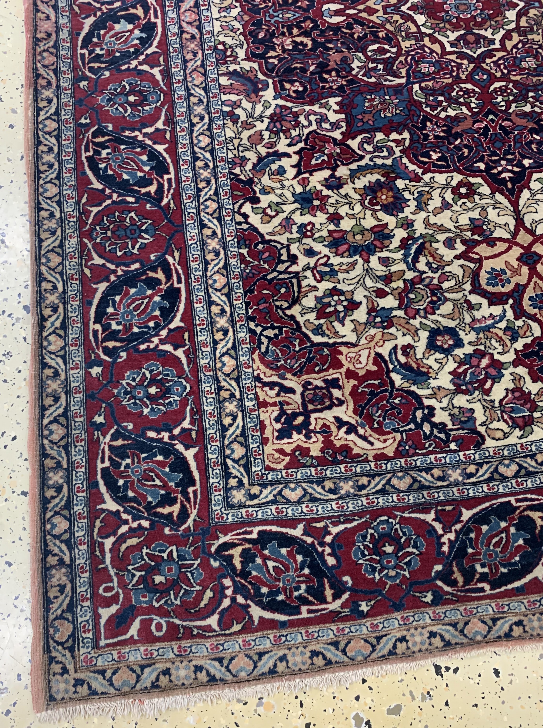 Detail b: Esfahan"Ahmad"antik fein, Persien, um 1900,Wolle auf Baumwolle, ca. 195 x 145 cm, EHZ: 2