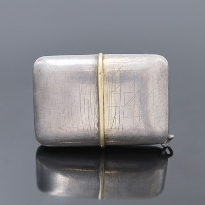 26987074b - MOVADO ERMETO Reiseuhr in Silber, Schweiz um 1938, Aufzug durch öffnen und schließen ...