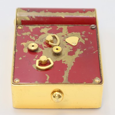 26987081e - JAEGER 2-Tage Reisewecker, Schweiz um 1960, rot lack. Messinggeh. ber., z. T. verg., ...