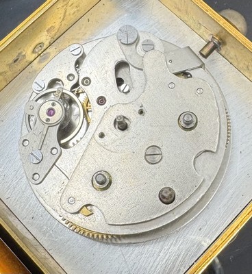 26987086g - JAEGER 2-Tage Reisewecker, Schweiz um 1940, verg. Metallgeh. berieb., aufstellbar durch ...