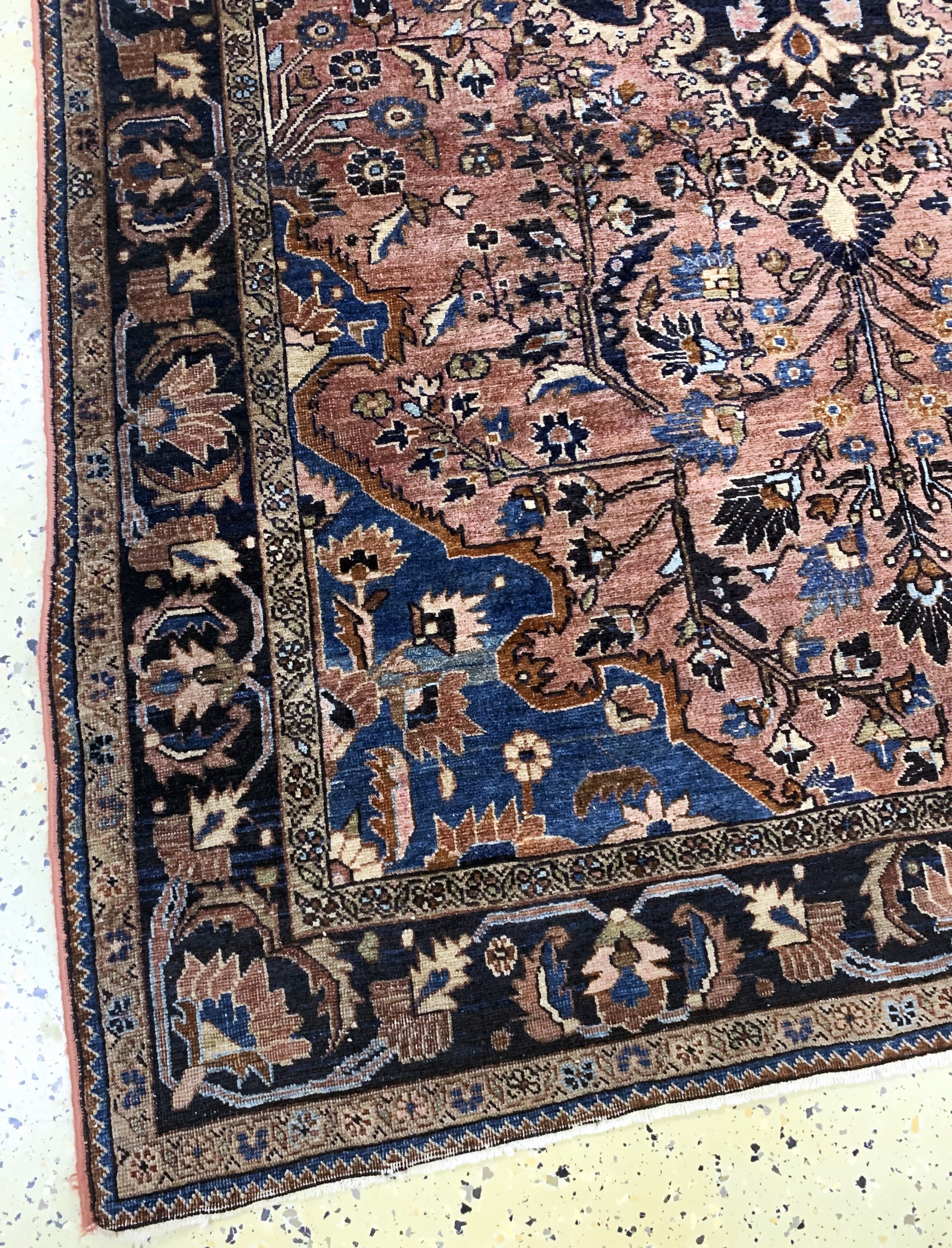 Detail c: Sarogh alt, Persien, Anfang 20.Jhd, Wolle auf Baumwolle, ca. 200 x 135 cm, EHZ: 3