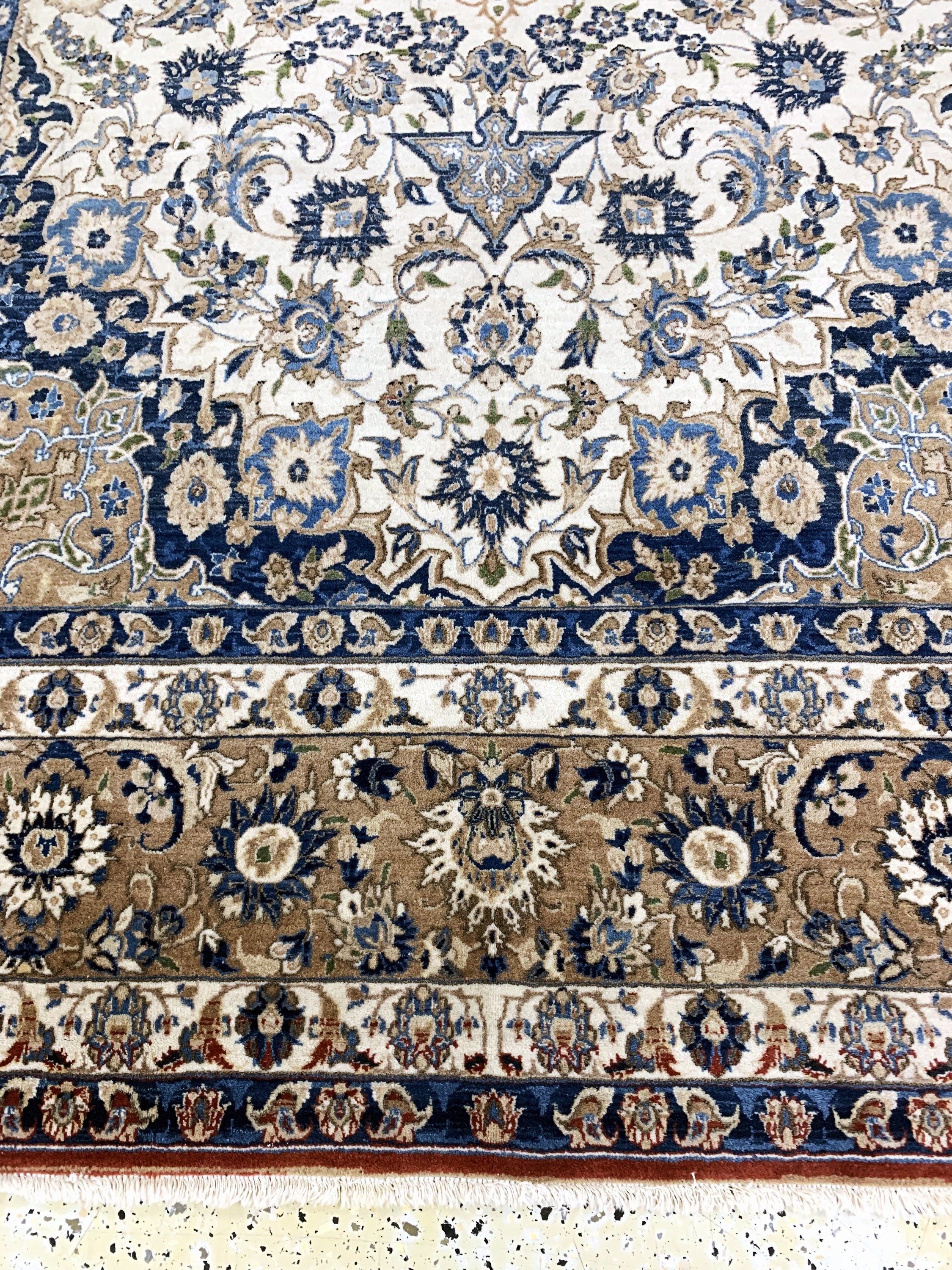 Detail f: Esfahan alt, Persien, Mitte 20.Jhd, Wolle auf Baumwolle, ca. 310 x 208 cm, verblasst, EHZ: 2