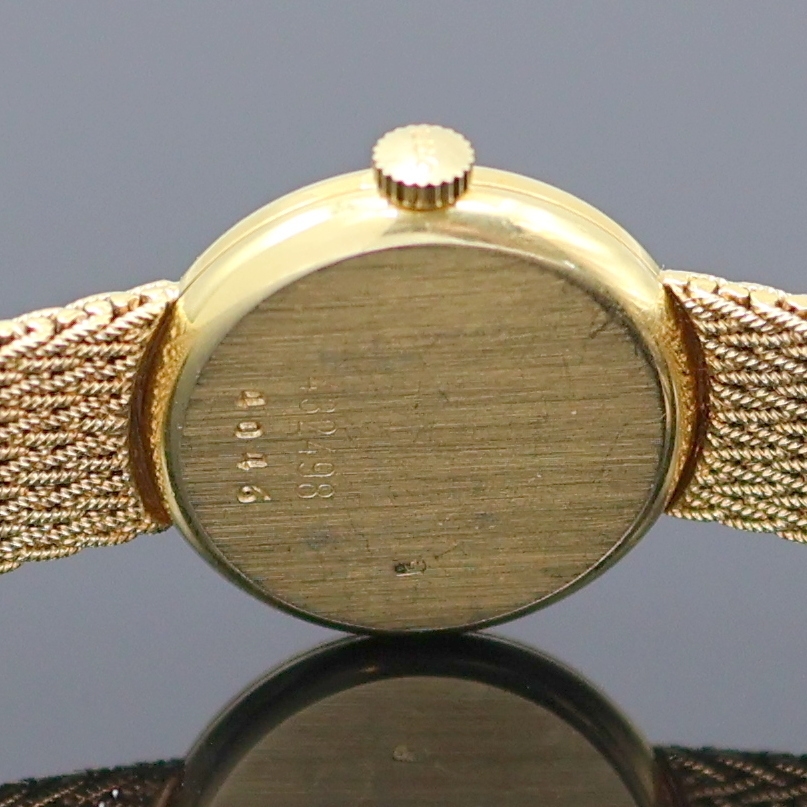 Detail d: CHOPARD Damenarmbanduhr in GG 750/000 mit Diamanten Referenz 4046, Schweiz um 1975, quarz, orig. Goldband, Boden aufgedr., Lünette aufw. m. ...