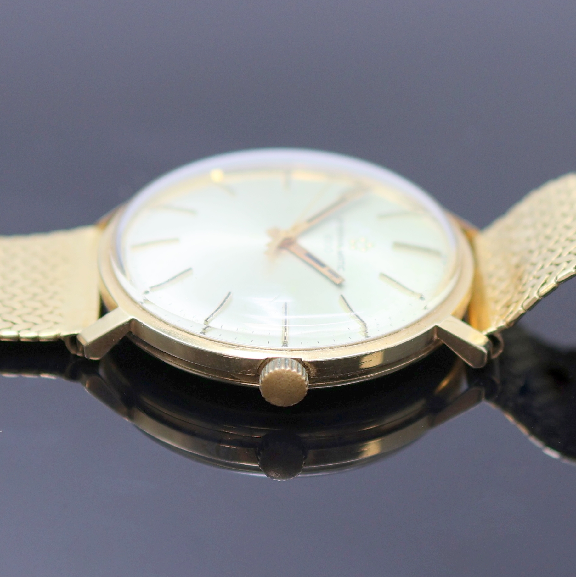 Detail c: ETERNA-MATIC 1000 Herrenarmbanduhr in GG 585/000 Referenz 645VT am GG 750/000 Band, Schweiz um 1965, Automatik, 2-tlg. Geh., Boden aufgedr., ...