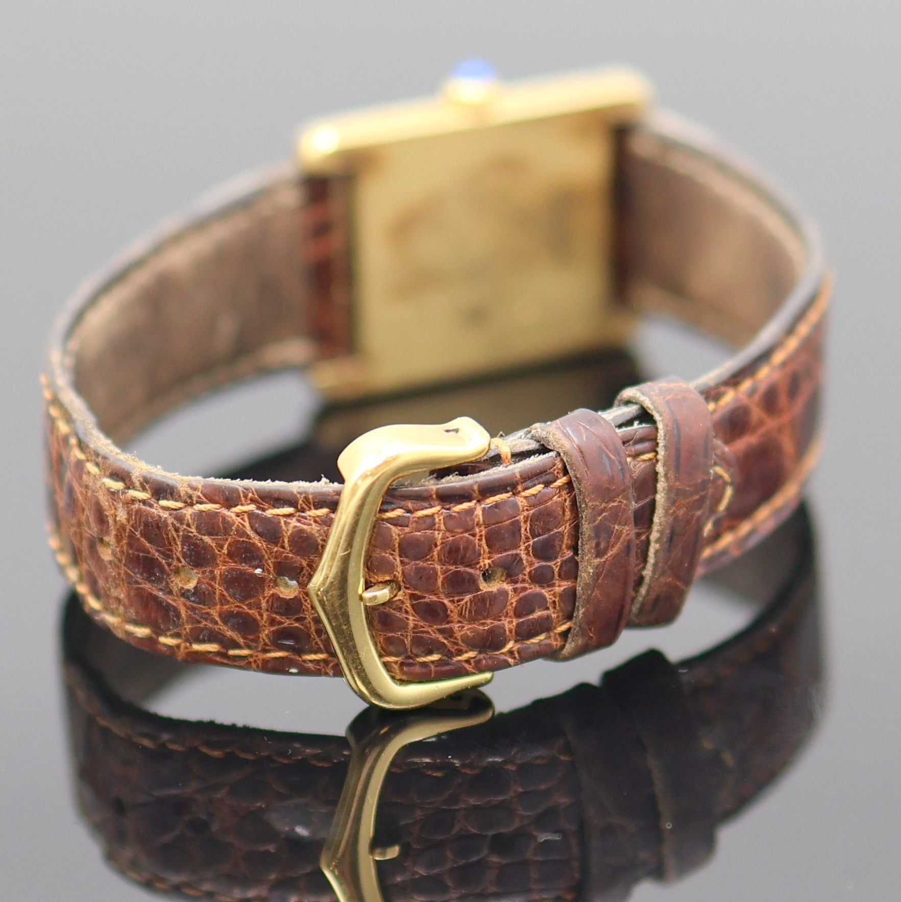 Detail c: CARTIER Damenarmbanduhr Tank Vermeil Referenz 590005, Schweiz um 1990, quarz, 2-teil. Silbergeh. verg., Boden 4-fach verschr., orig. Lederband m. ...