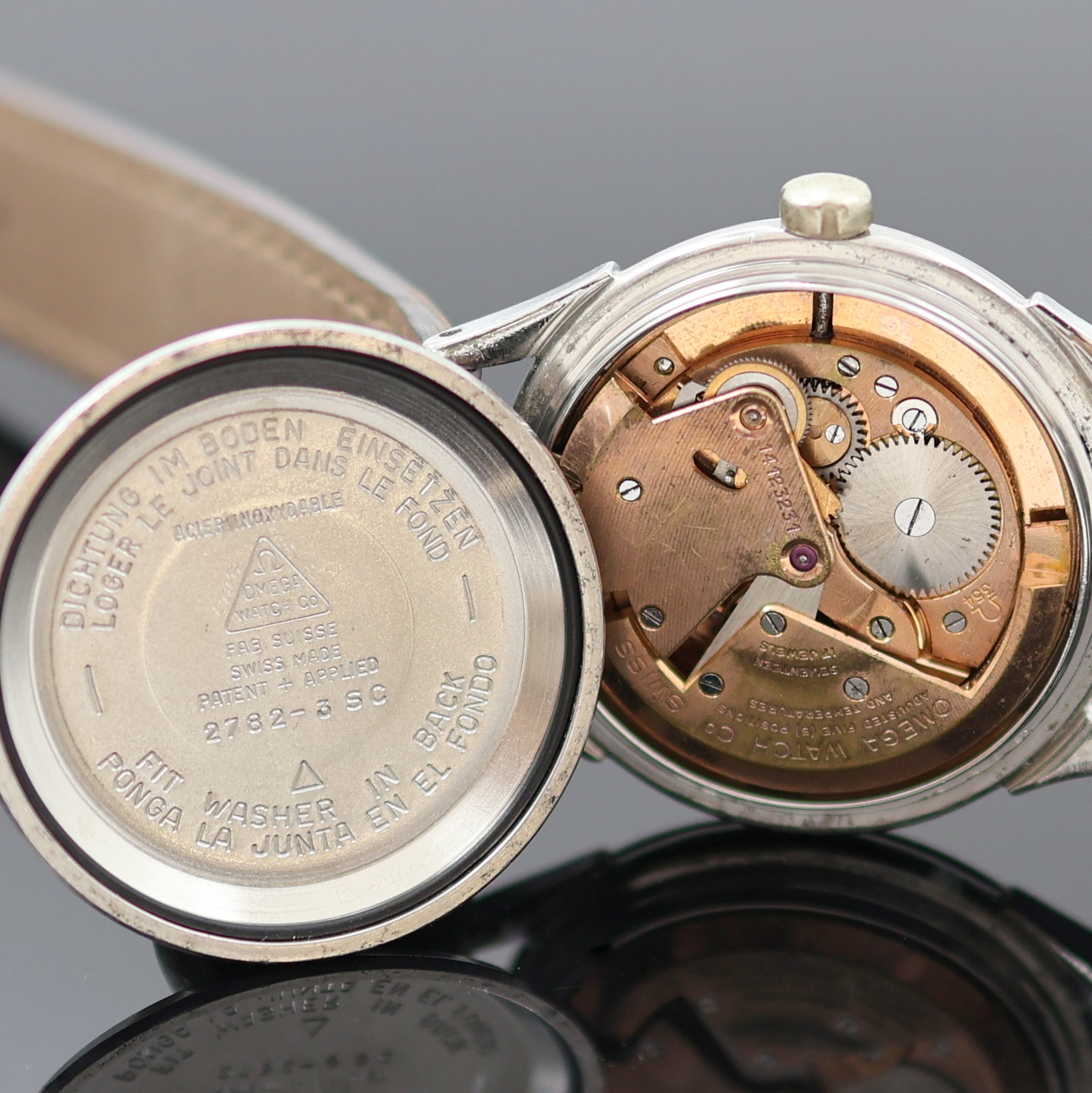 Detail f: OMEGA Constellation Armbandchronometer in Edelstahl Referenz 2782-3SC, Schweiz um 1955, Hammerautomatik, 2-teil. Geh., Lederband m. orig. Dornschl., ...