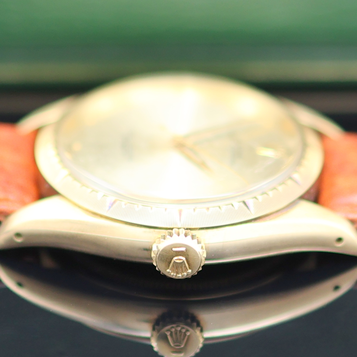 Detail c: ROLEX Oyster Perpetual Zephyr Armbandchronometer in GG 585/000 Referenz 6582, Schweiz um 1957, Automatik, 3-teil. Geh. inkl. Lederband m. orig. ...