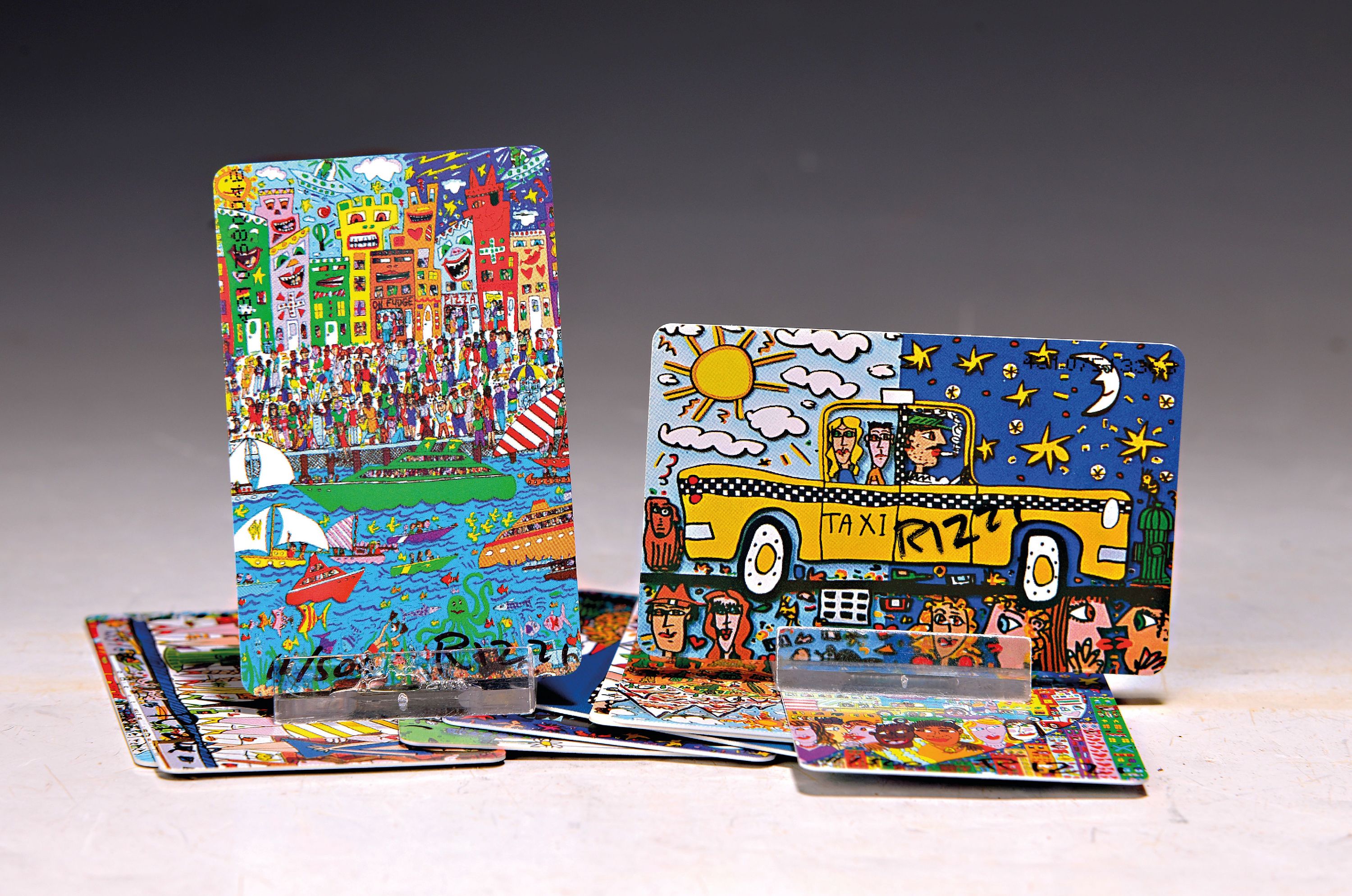 Detail k: James Rizzi, 1950-2011 New York, 9 deutsche Telefonkarten, alle handsigniert, 9 davon nummeriert aus 500er Auflagen, je ca. 8.5x5.5cm