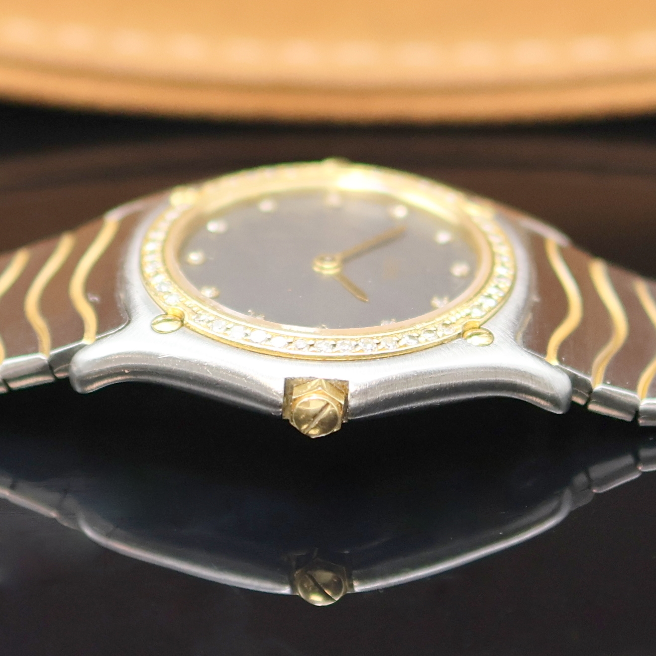 Detail c: EBEL Damenarmbanduhr Referenz 181930, Stahl/Gold, Schweiz 1980er Jahre, quarz, zweit. Geh. in Edelstahl/Gold kombiniert, Wellengliederband m. ...