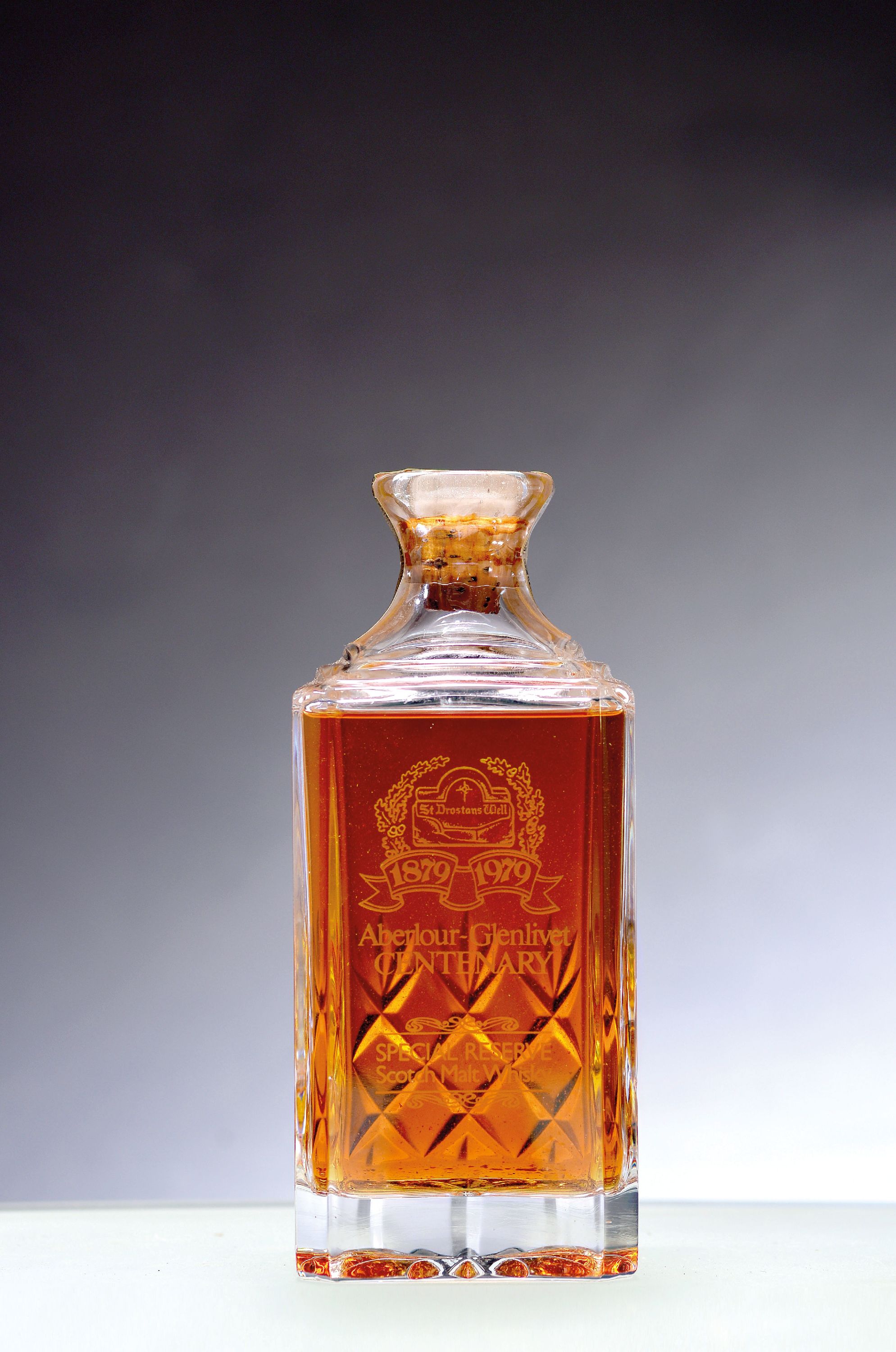 Image 26988850 - 1 Flasche 1979 Aberlour-Glenlivet Special Reserve im Edinburgh Kristall-Dekanter, ca. ...