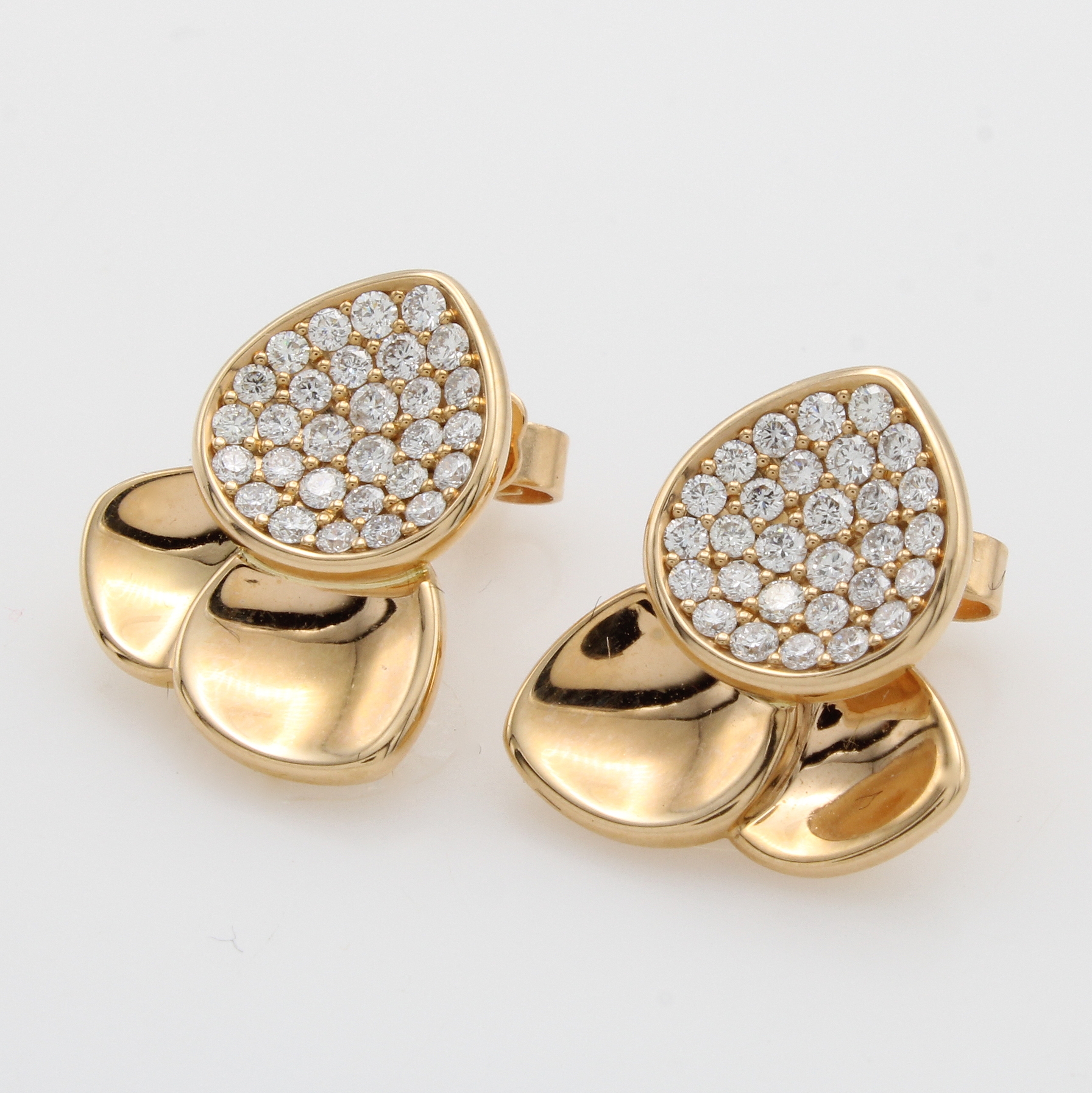 Image 26989296 - Paar Ohrstecker, RG 750/000, 58 Brill. zus. ca. 0.94 ct Weiß/si, anged. Blattform ...