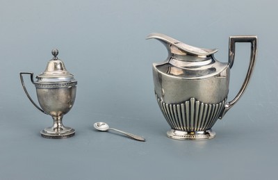 Image Sahnegießer, 925er Silber, deutsch, bauchige Form mit geripptem Unterteil, weiter ...