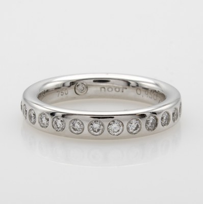 Image Ring mit Brillanten, WG 750/000, Schiene rundum bes. m. 28 Brill. zus. ca. 1,00 ct ...