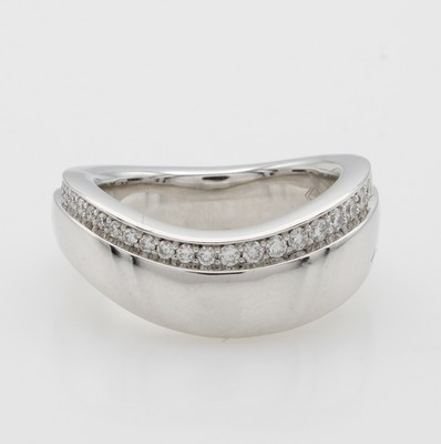 Image Ring mit Brillanten, WG 750/000, 34 Brill. zus. ca. 0.32 ct Weiß/si, Wellenform, ...
