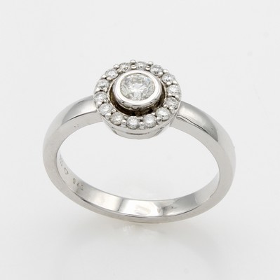 26989684a - Ring mit Brillanten, WG 750/000, Solitär u. Besatzbrill. zus. ca. 0.40 ct Weiß/si, ...