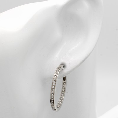 26989846a - Paar Klappcreolen mit Brillanten, WG 585/000, 82 Brill. (z.T. auch innen gef.) zus. ca. ...