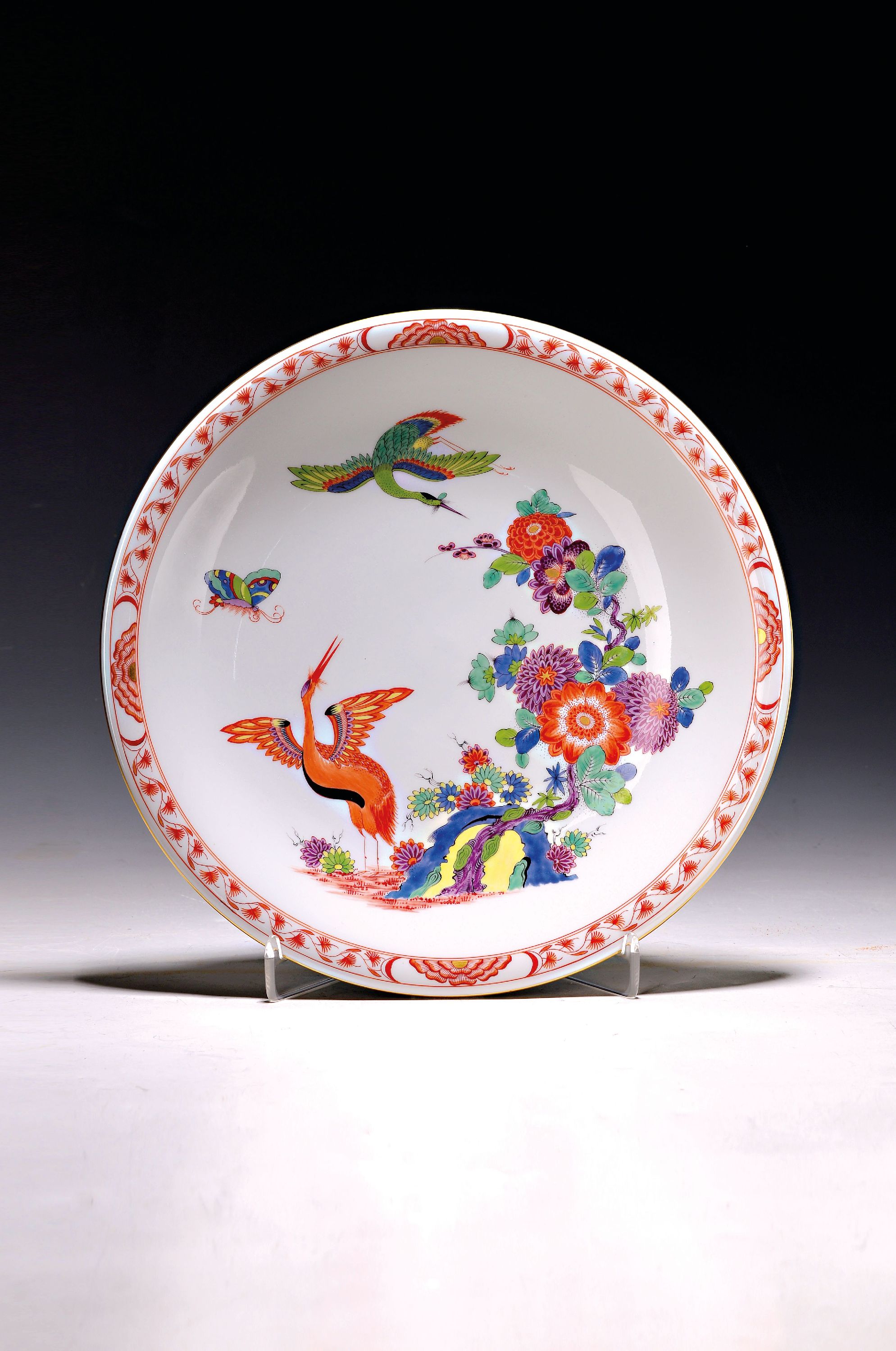 Image 26989966 - Platte, Meissen, 2.Hälfte 20.Jh. Alte indische Blumen- und Kranichmalerei 61, ...
