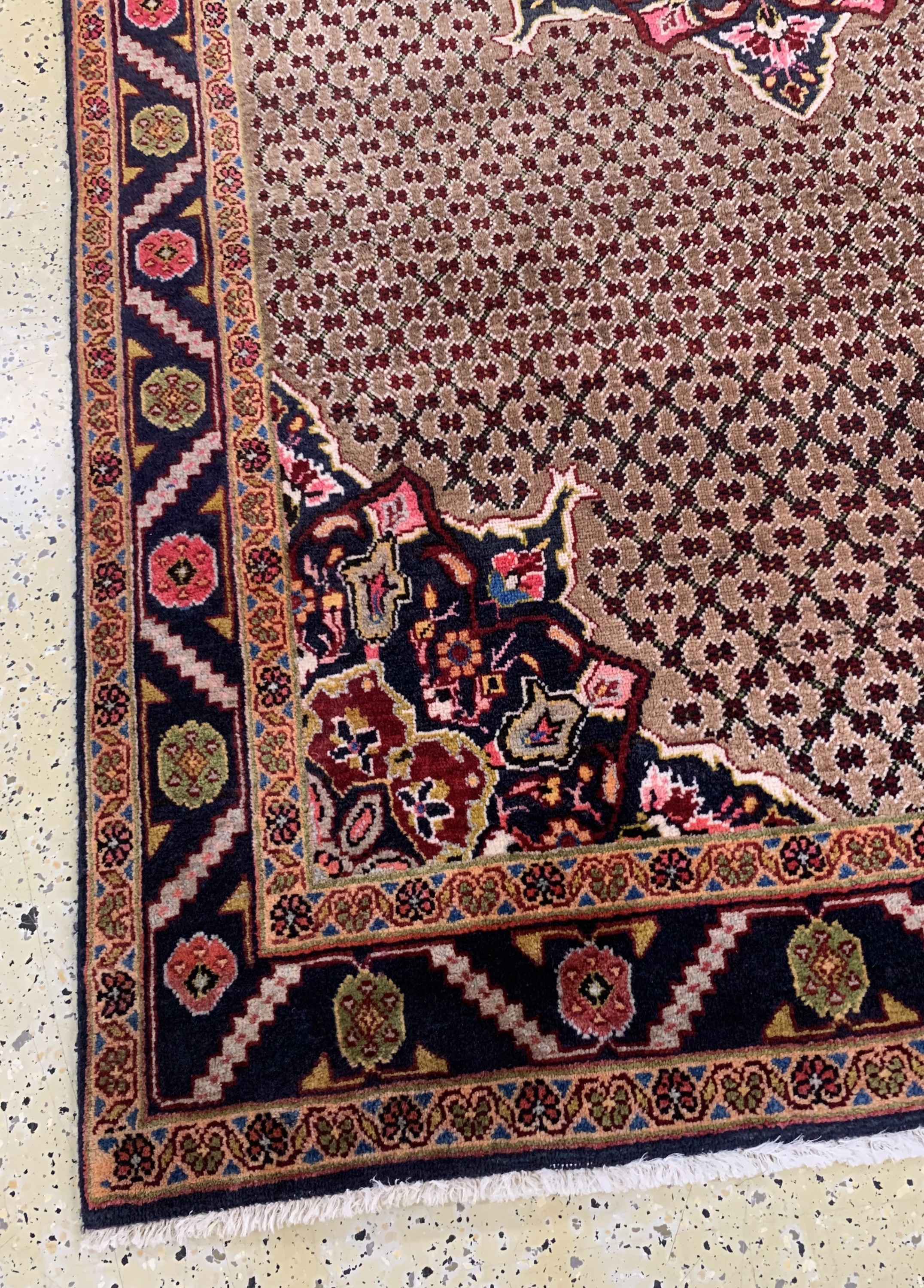 Detail e: Koliai, Persien, Mitte 20.Jhd, Wolle auf Baumwolle, ca. 303 x 163 cm, EHZ: 2