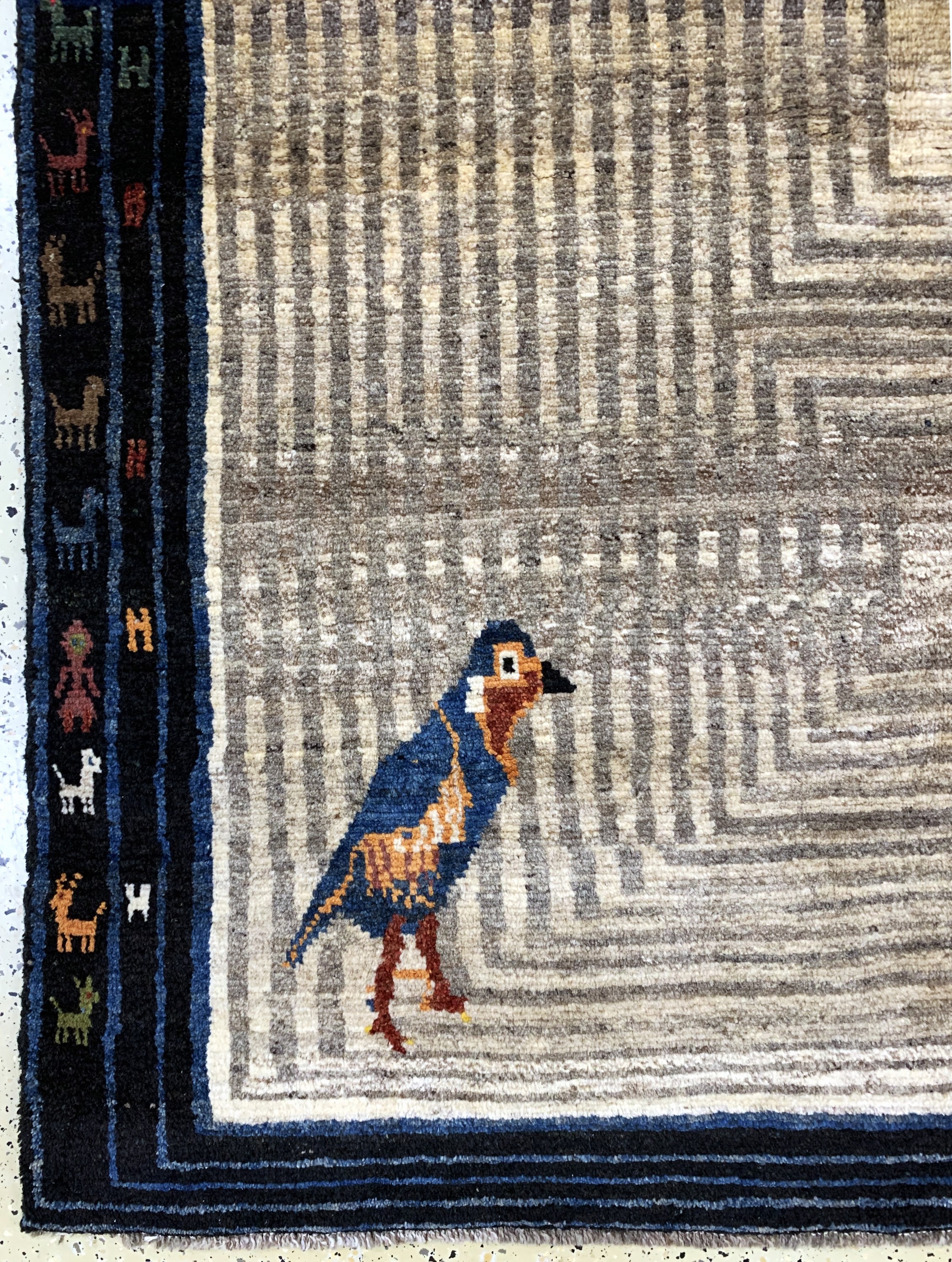 Detail b: Gabbeh alt, Persien, Mitte 20.Jhd, Wolle auf Wolle, ca. 210 x 160 cm, EHZ: 2