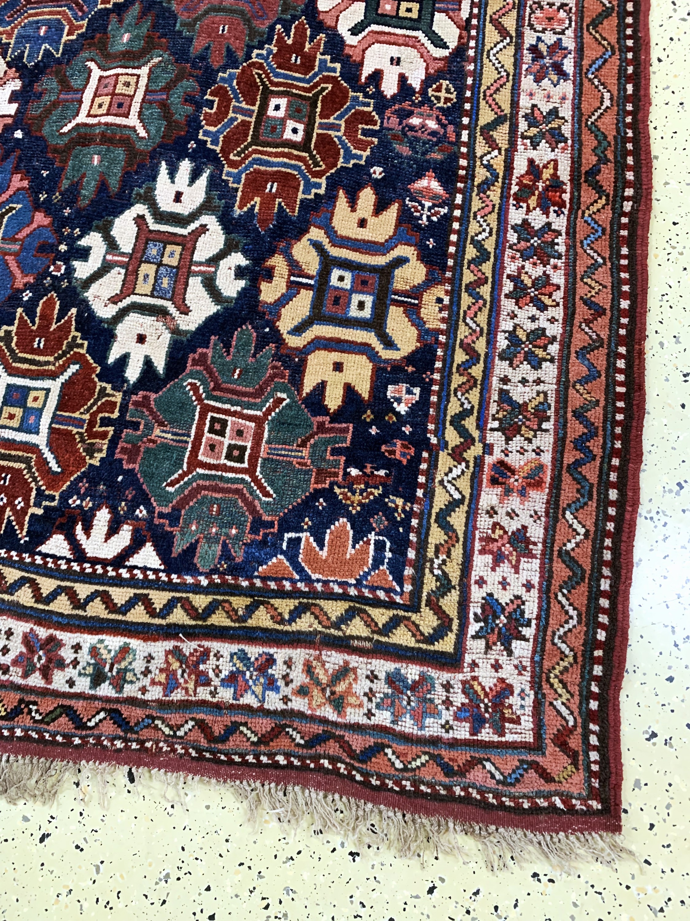 Detail a: Kurdischer"Dorfteppich"antik, Türkei, 19.Jhd, Wolle auf Wolle, ca. 370 x 158 cm, EHZ: 3