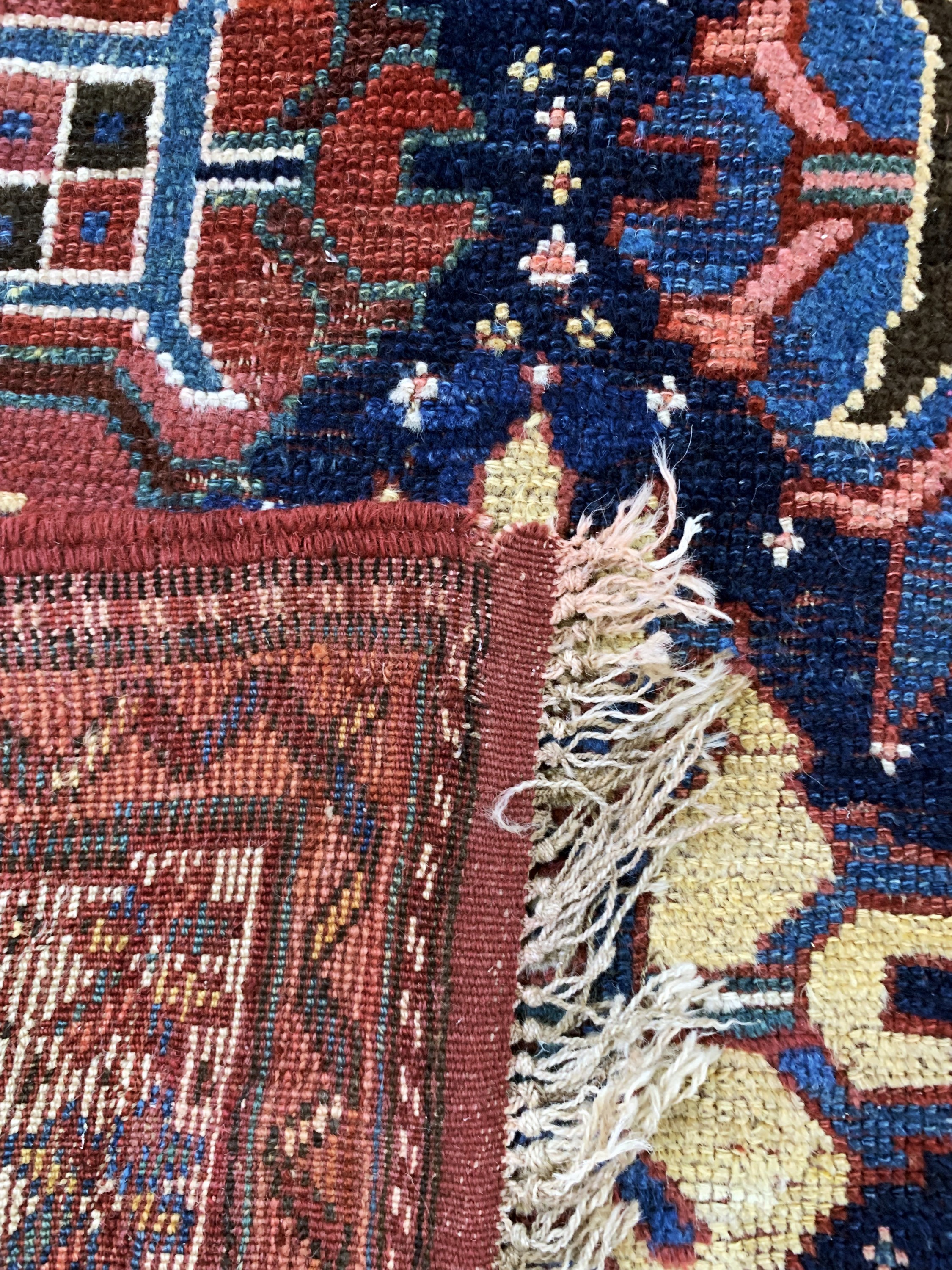 Detail i: Kurdischer"Dorfteppich"antik, Türkei, 19.Jhd, Wolle auf Wolle, ca. 370 x 158 cm, EHZ: 3