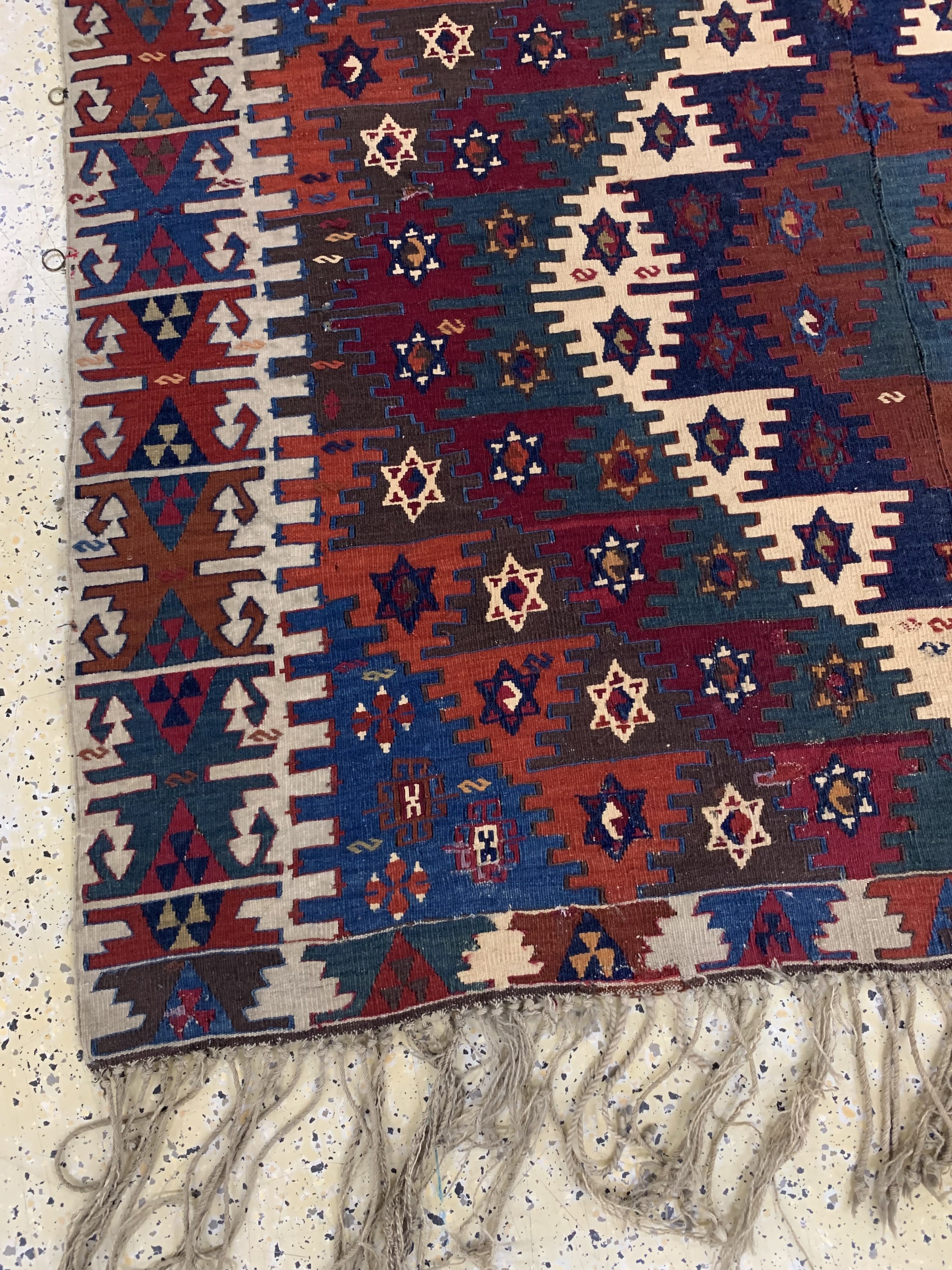 Detail g: Anatol Kelim antik, Türkei, 19.Jhd, Wolle auf Wolle, ca. 357 x 161 cm, (2 Bahnig), EHZ: 2(restauriert)