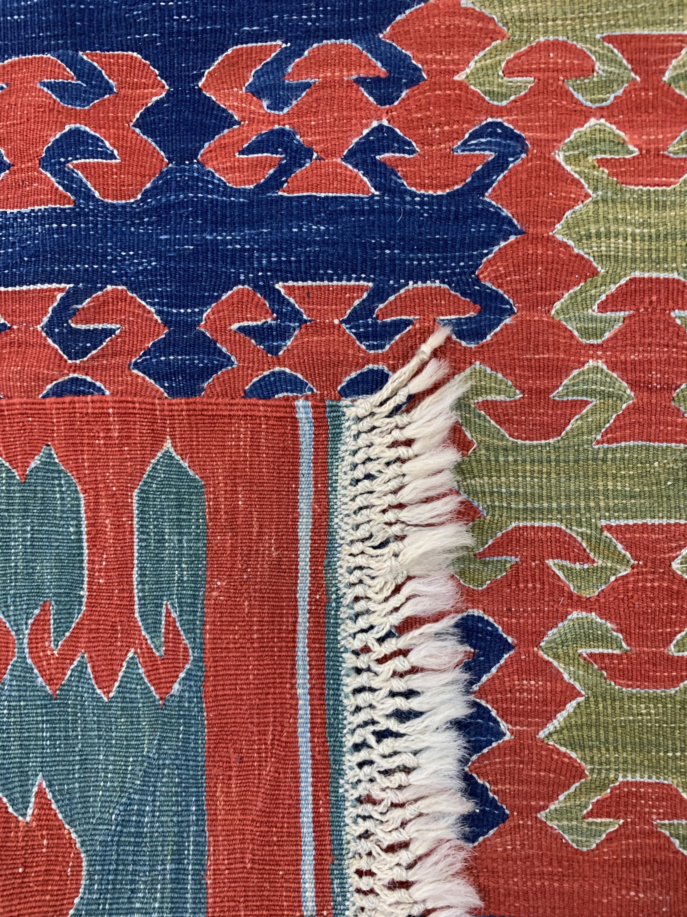 Detail g: Anatol Kelim, Türkei, Anfang 20.Jhd, Wolle auf Wolle, ca. 210 x 145 cm, EHZ: 2(kleines Loch)