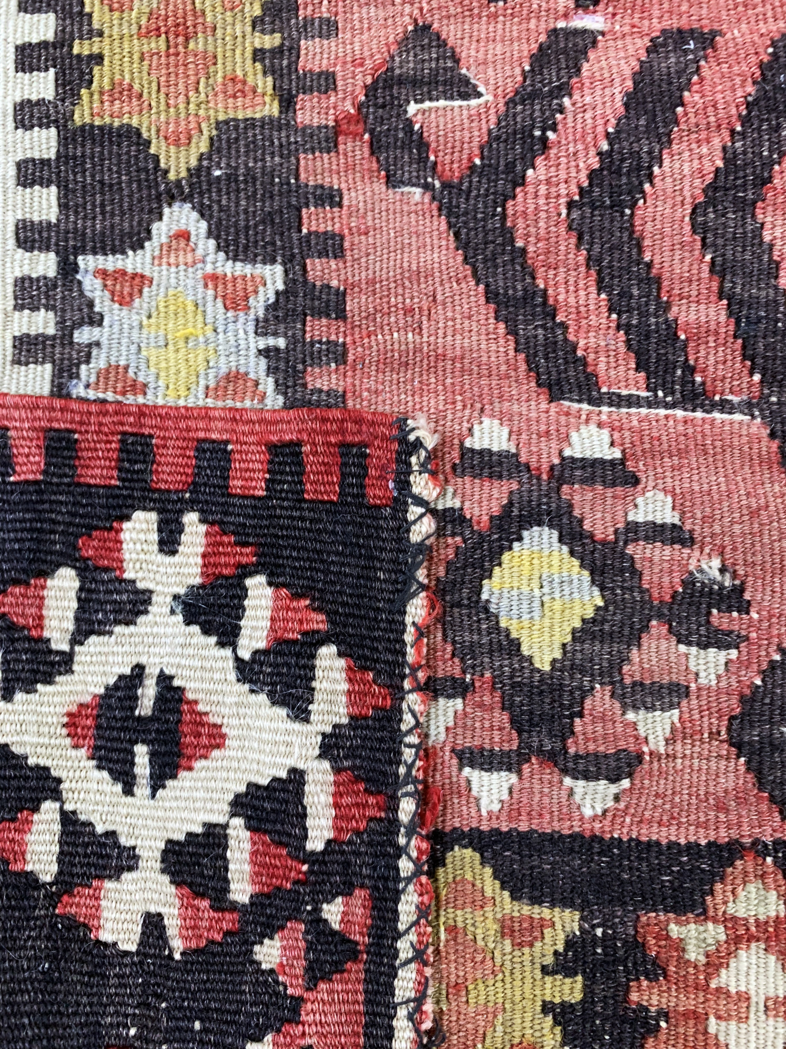 Detail f: Anatol"Gebetsteppich"antik, Türkei, um 1900, Wolle auf Wolle, ca. 172 x 105 cm, EHZ: 2(Loch)
