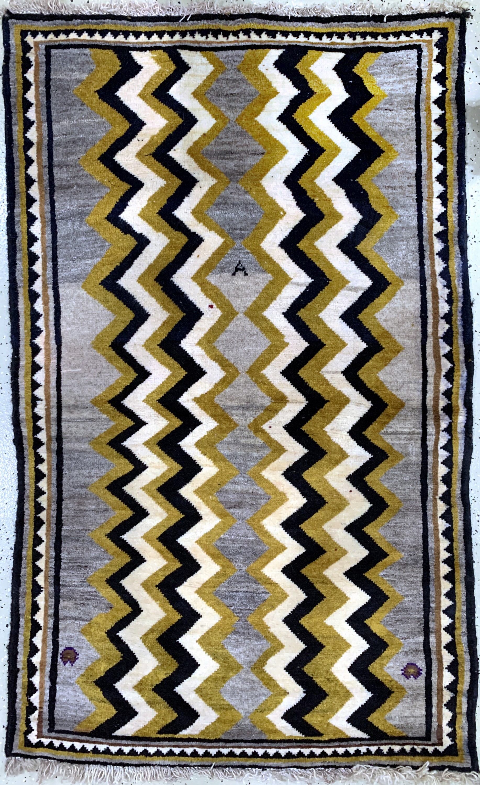 Gabbeh alt, Persien, Mitte 20.Jhd, Wolle auf Wolle, ca. 168 x 104 cm, EHZ: 2