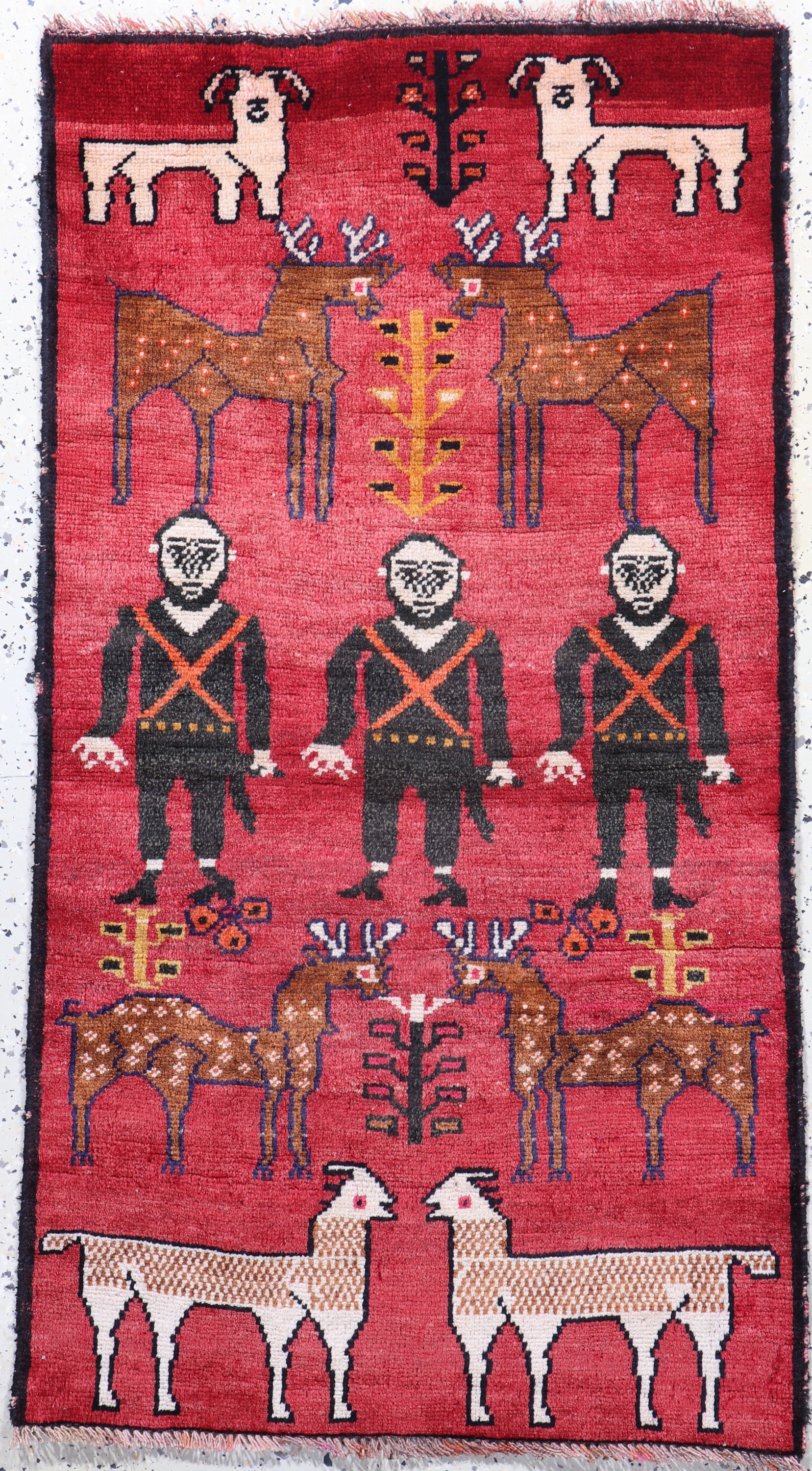 Gabbeh alt, Persien, Mitte 20.Jhd, Wolle auf Wolle, ca. 135 x 76 cm, EHZ: 2