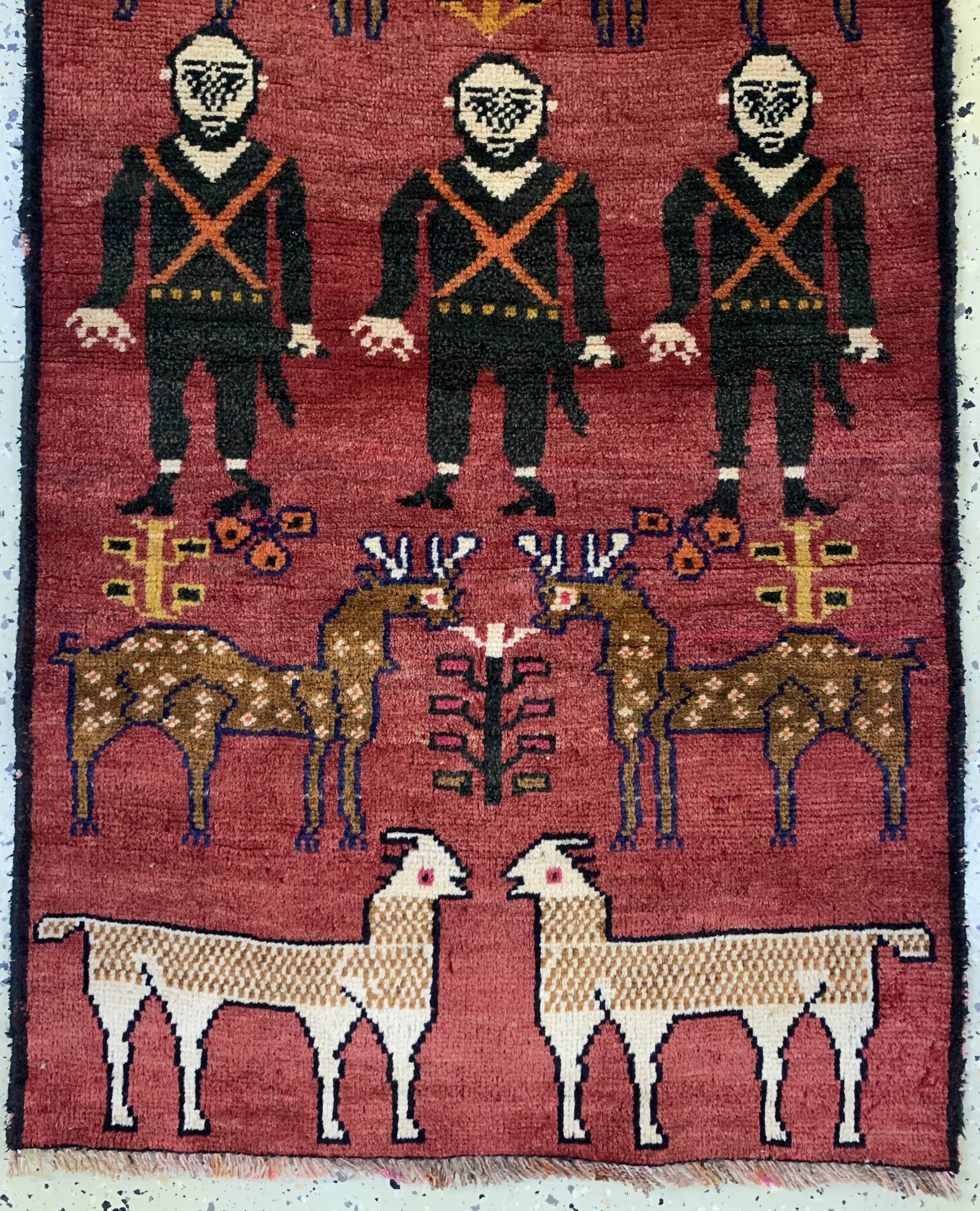 Detail b: Gabbeh alt, Persien, Mitte 20.Jhd, Wolle auf Wolle, ca. 135 x 76 cm, EHZ: 2