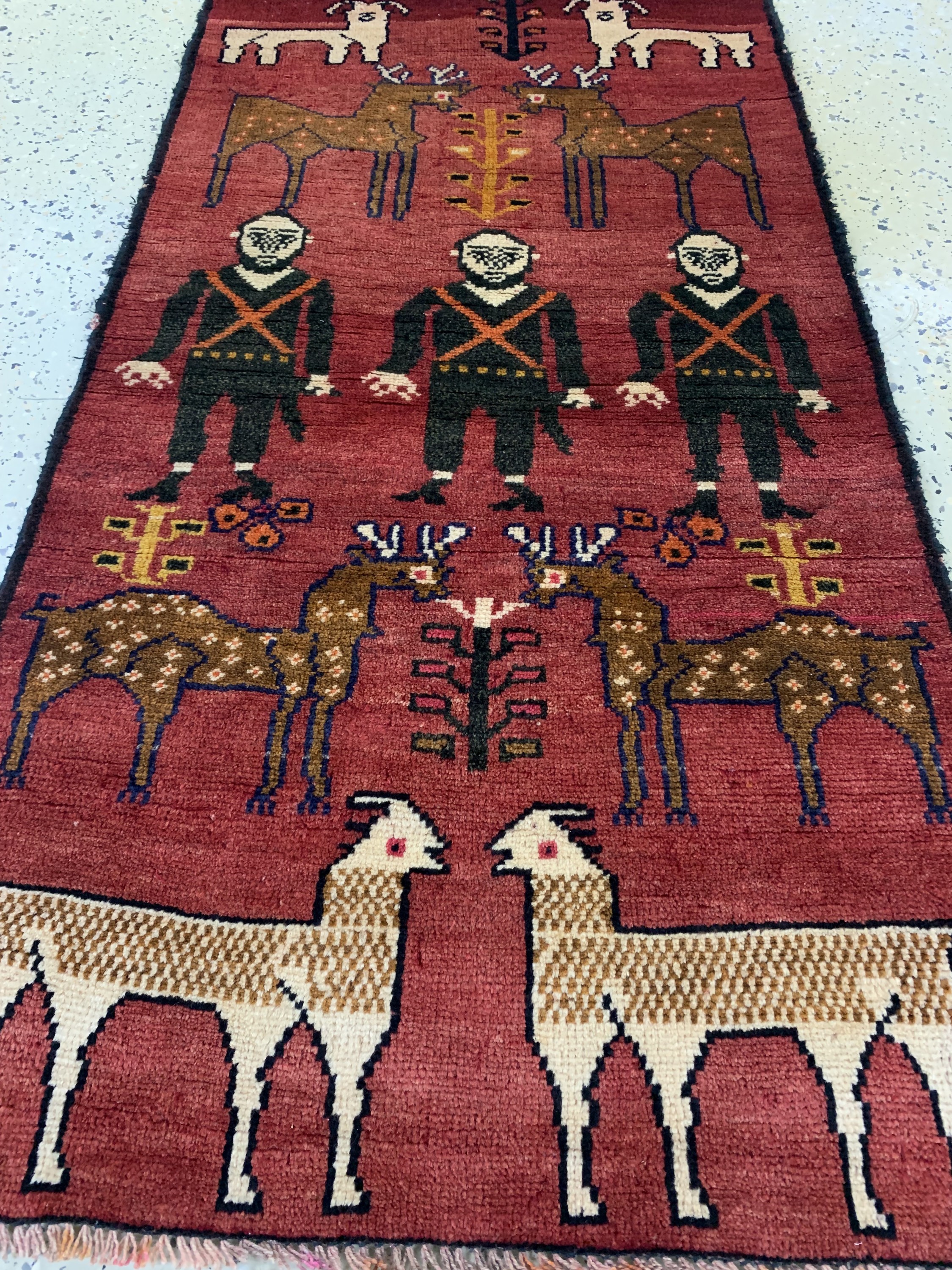 Detail c: Gabbeh alt, Persien, Mitte 20.Jhd, Wolle auf Wolle, ca. 135 x 76 cm, EHZ: 2