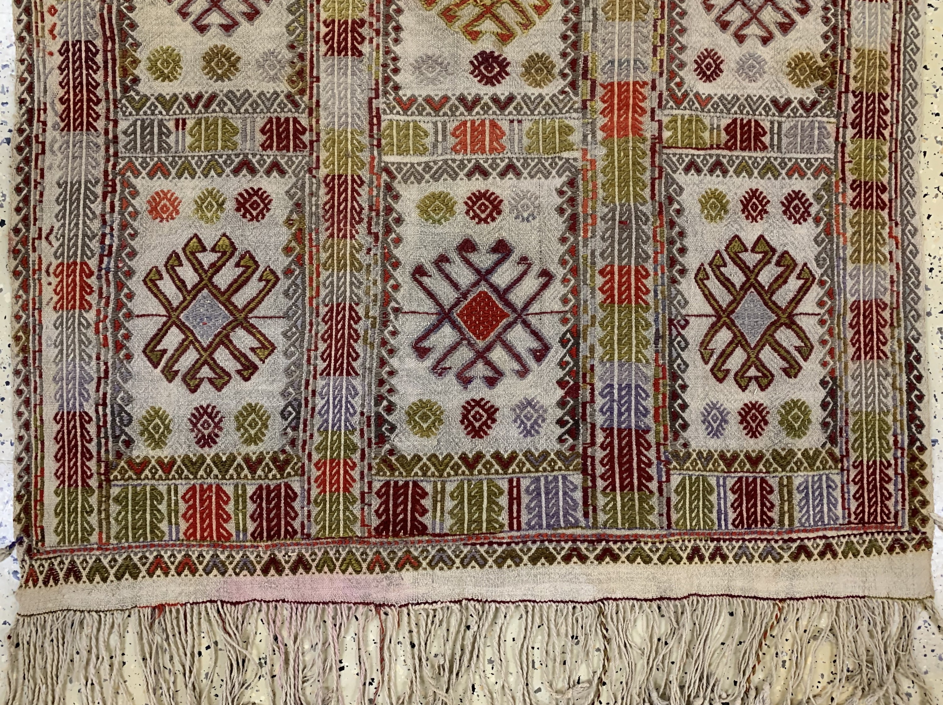 Detail b: Verneh alt, Türkei, Anfang 20.Jhd, Wolle auf Wolle, ca. 160 x 119 cm, EHZ: 2