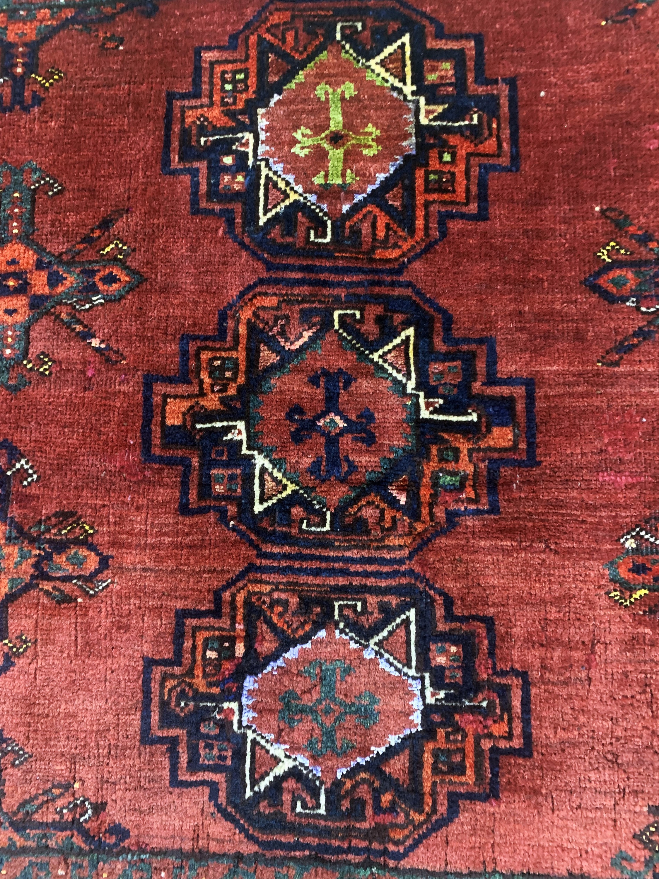 Detail d: Ersari Tschowal antik, Turkmenistan, 19.Jhd, Wolle mit"Seide"auf Wolle, ca. 168 x 102 cm, EHZ: 2