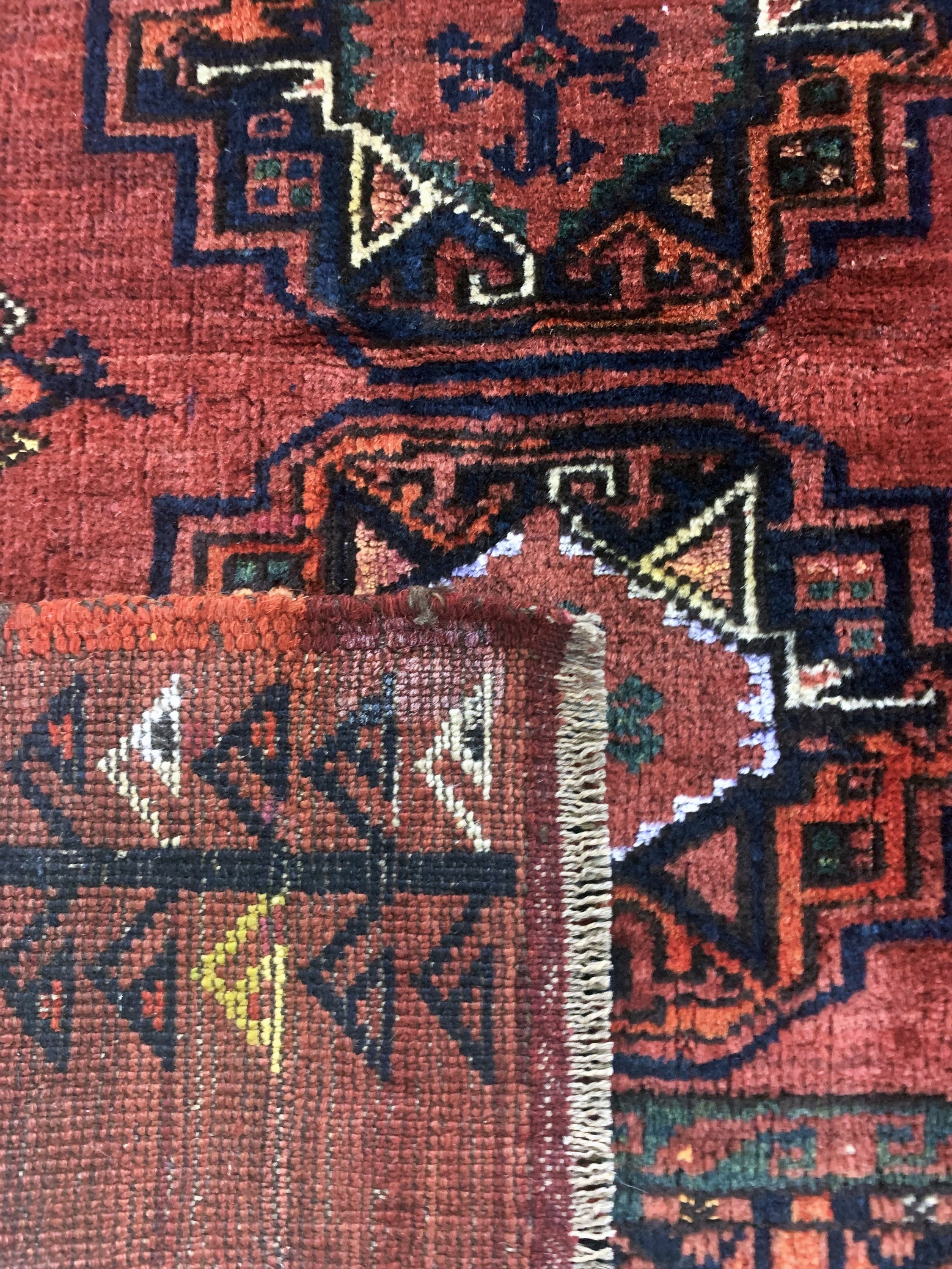 Detail f: Ersari Tschowal antik, Turkmenistan, 19.Jhd, Wolle mit"Seide"auf Wolle, ca. 168 x 102 cm, EHZ: 2