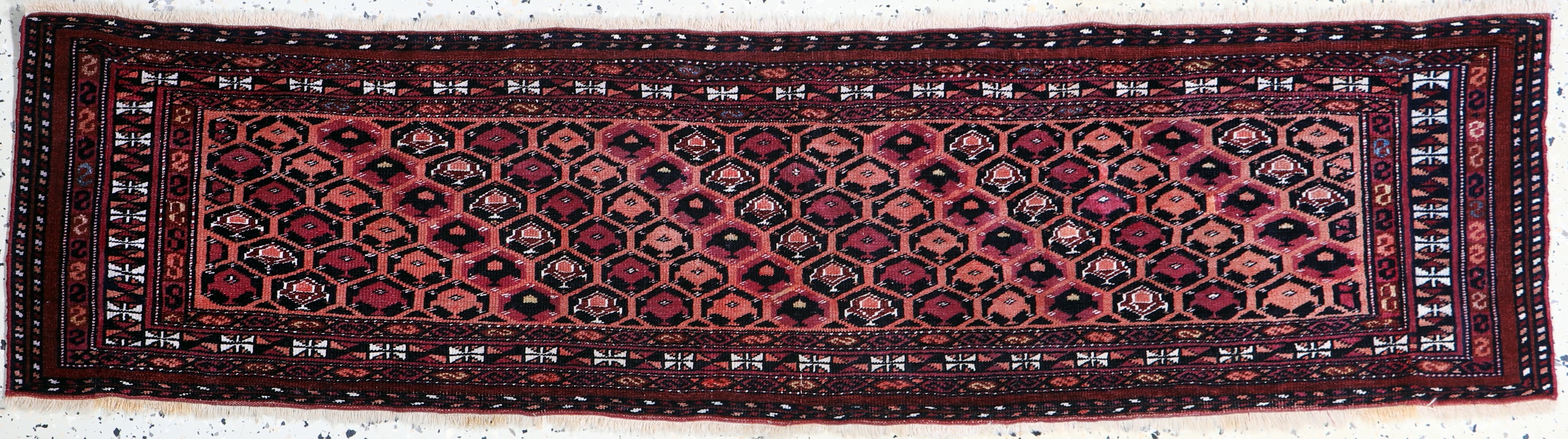 Saryk Torba antik, Turkmenistan, 19.Jhd, Wolle mit"Seide"auf Wolle, ca. 148 x 38 cm, EHZ: 2